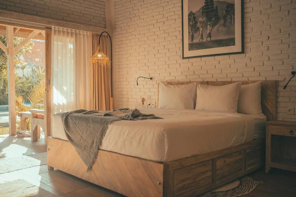 CARI Surf Camp, Lesson Package Private