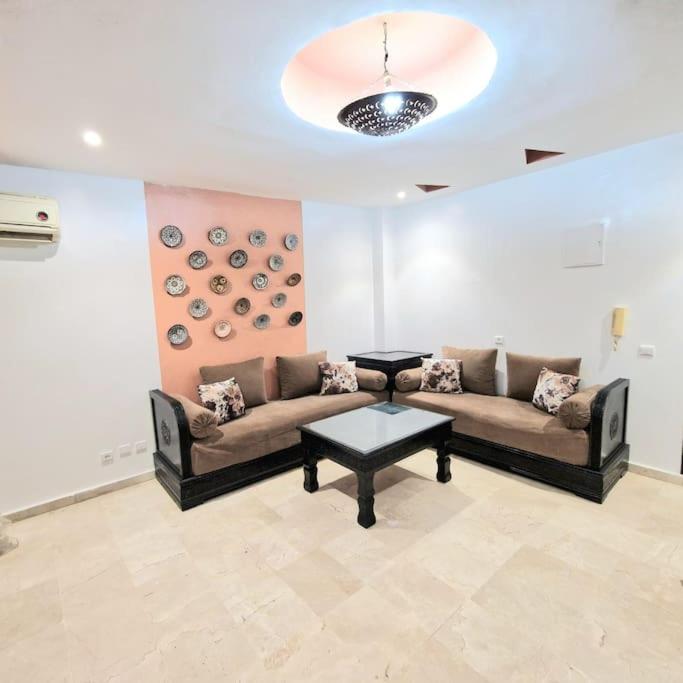 Joli Appartement emplacement idéal view 5