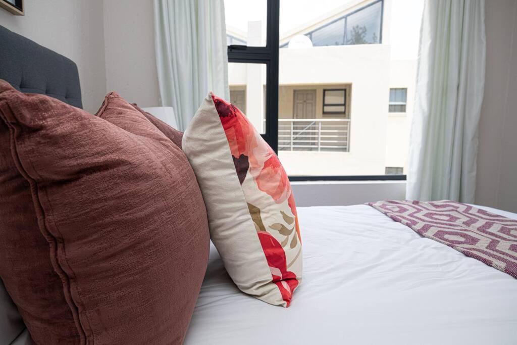 Sandton Villas - Dainfern view 4