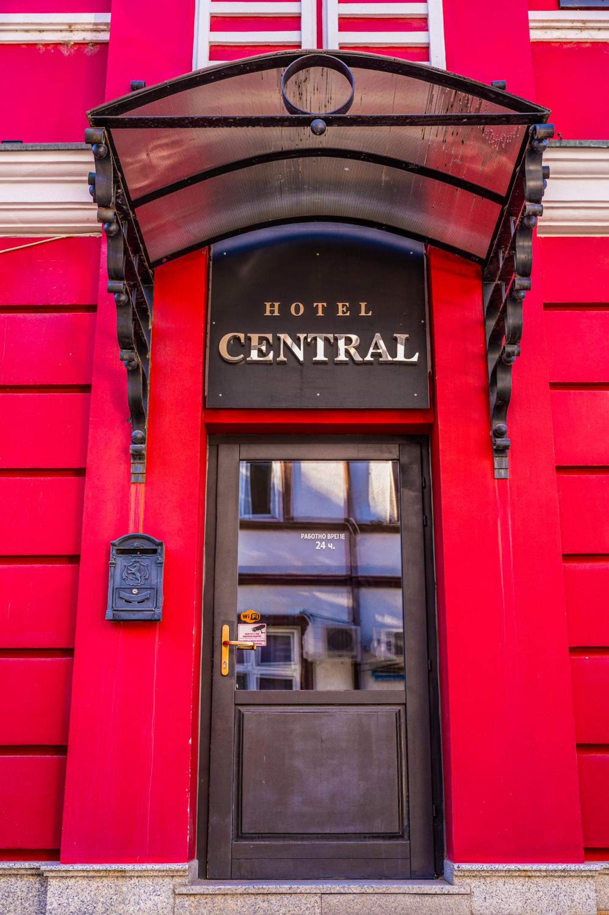 Hostel Central