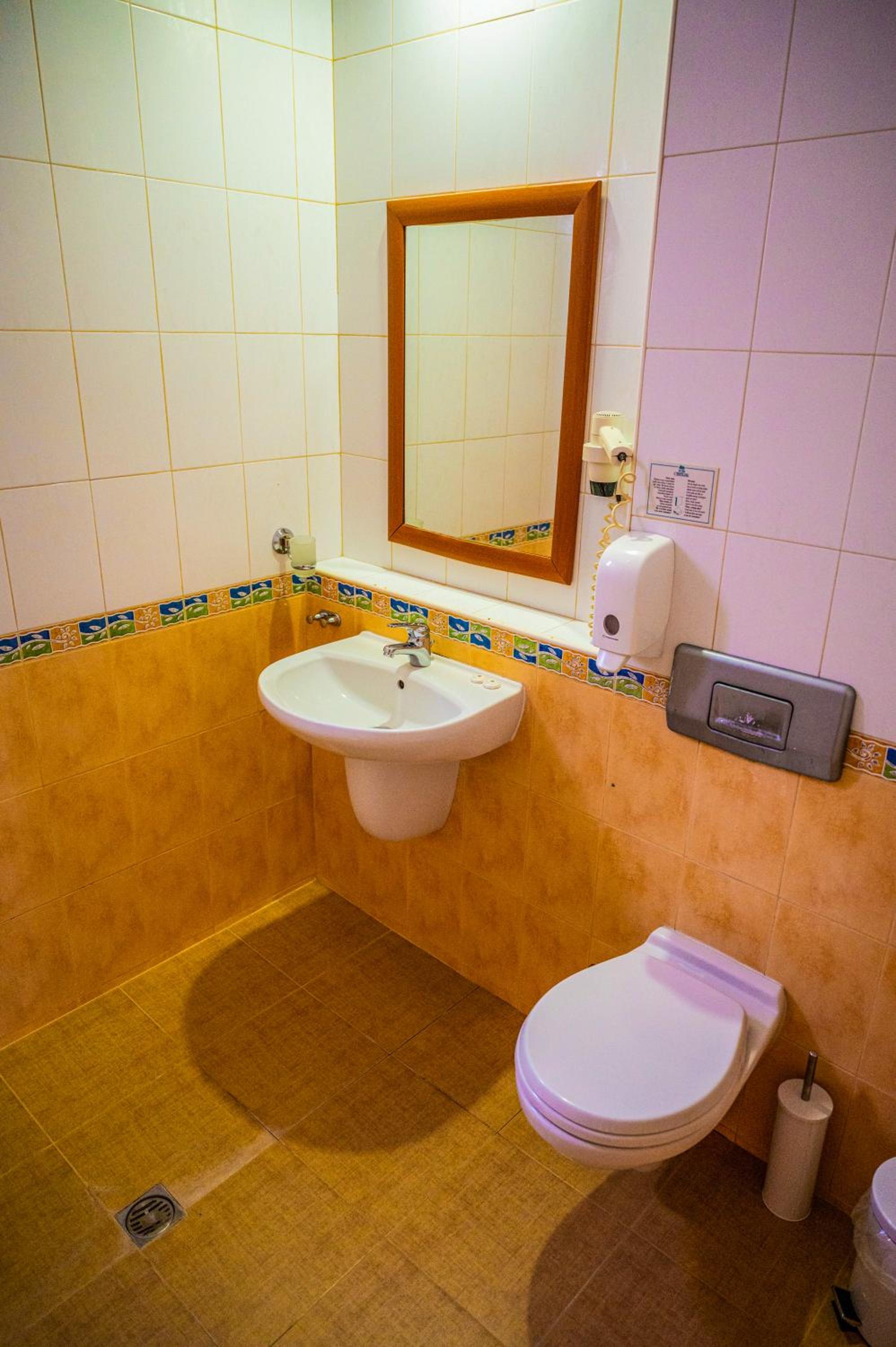 Hostel Central