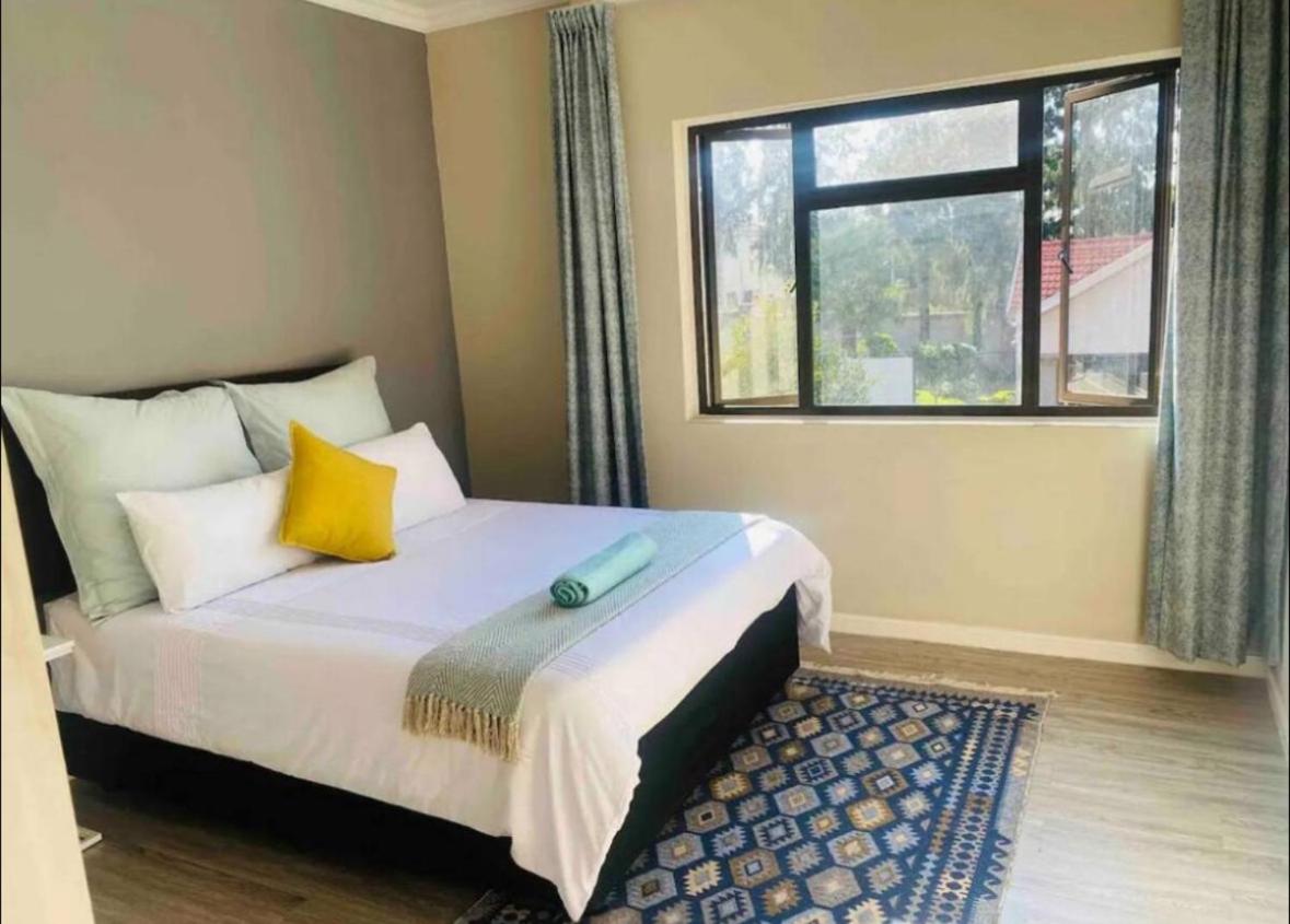 2 bedroom Fourways Sandton
