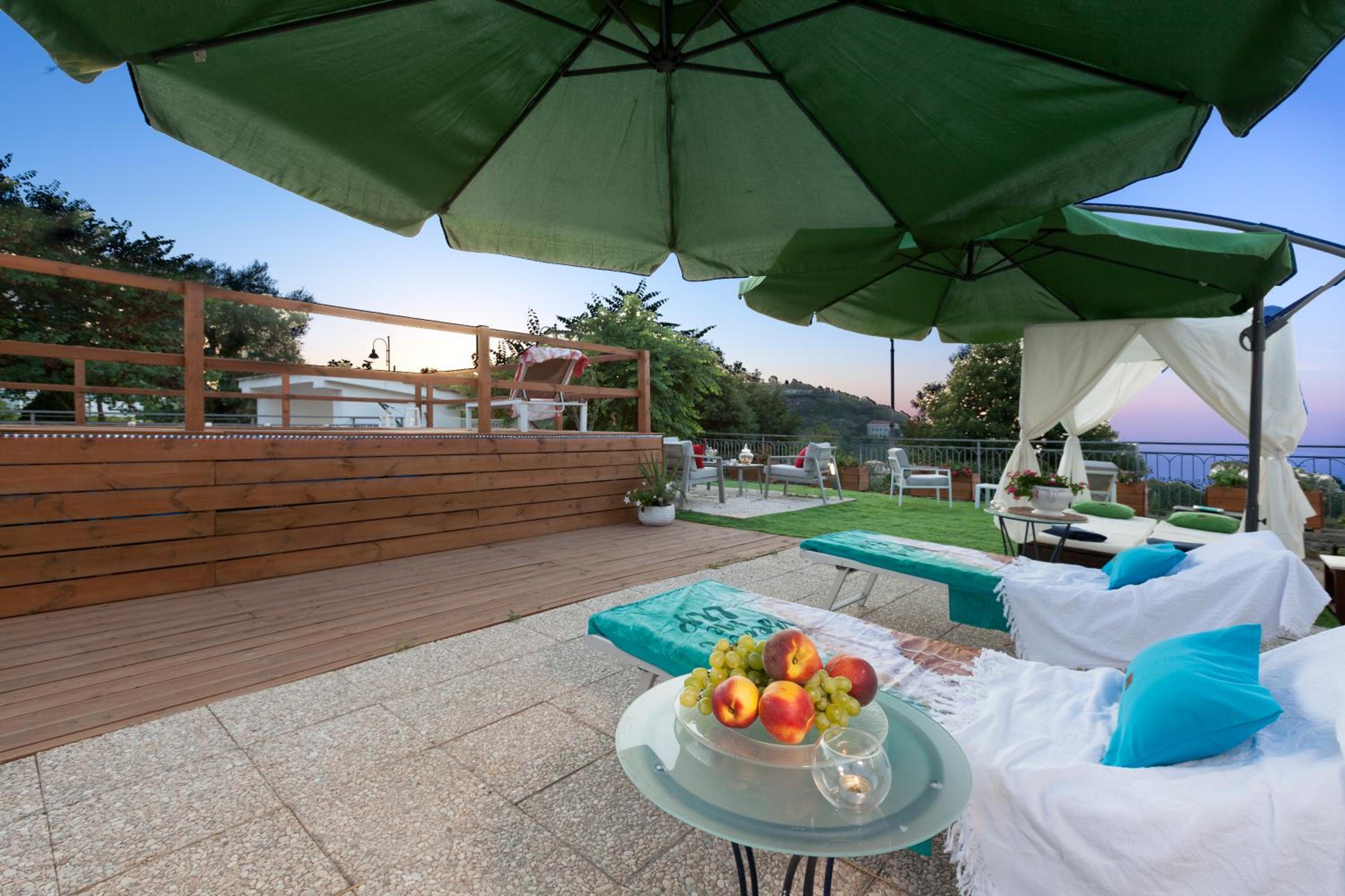 Camera Panoramica in Villa vista Mare e Vesuvio photo 5