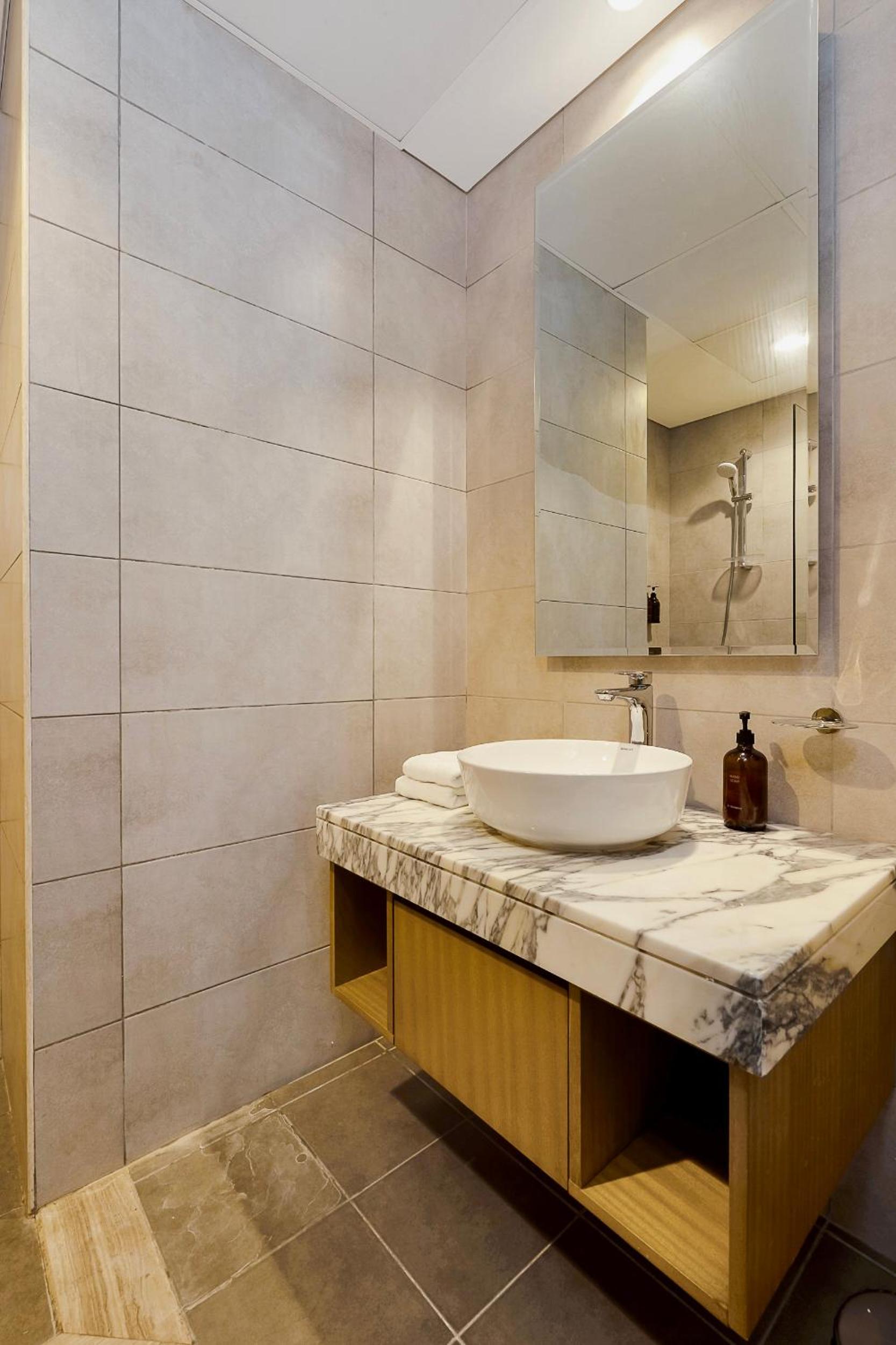 New Cozy 1BR in the Heart of the City