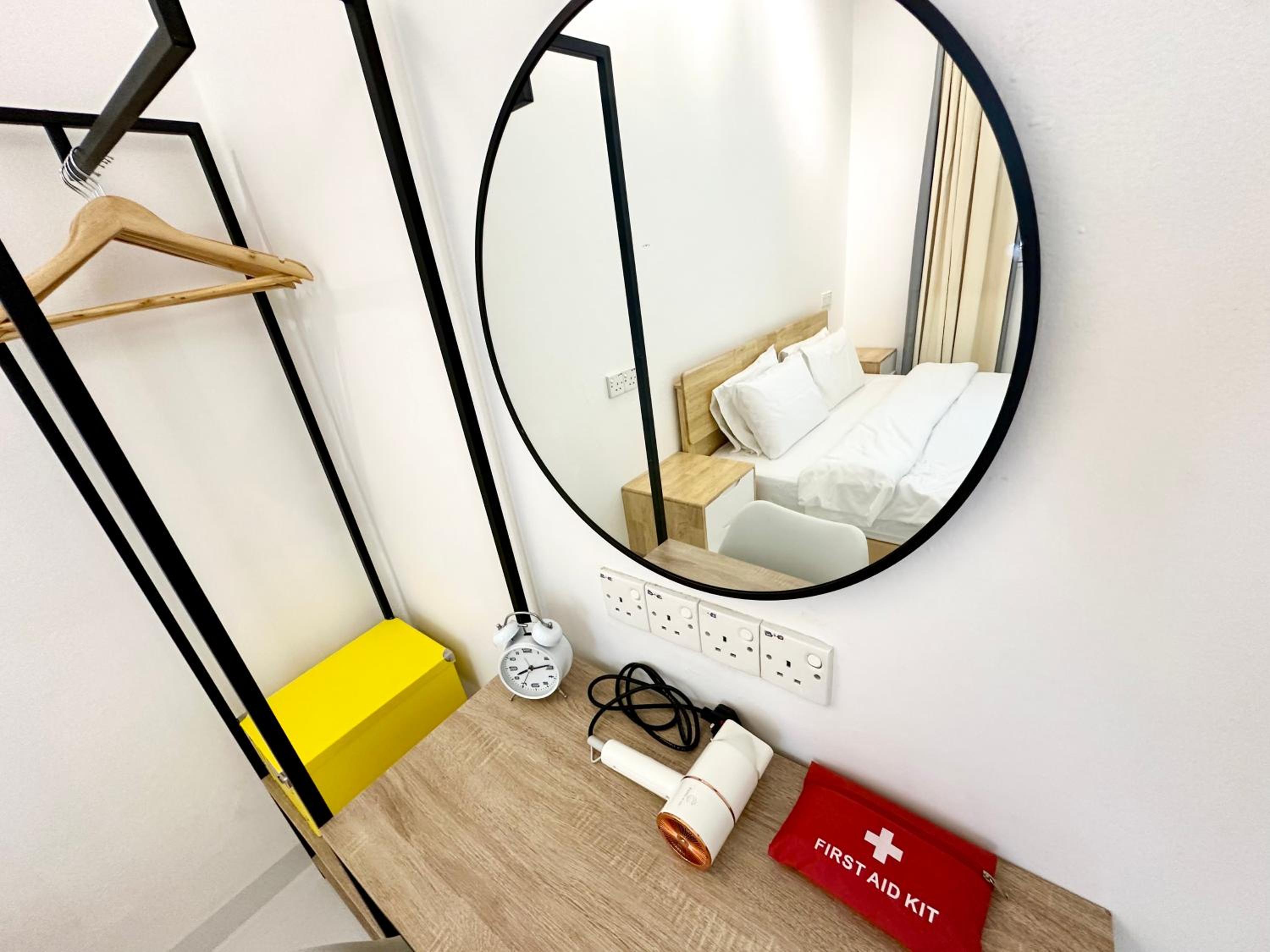 Stylish Cozy Landed Jelutong 3BR 2B 4CP-10pax by 3C photo 8