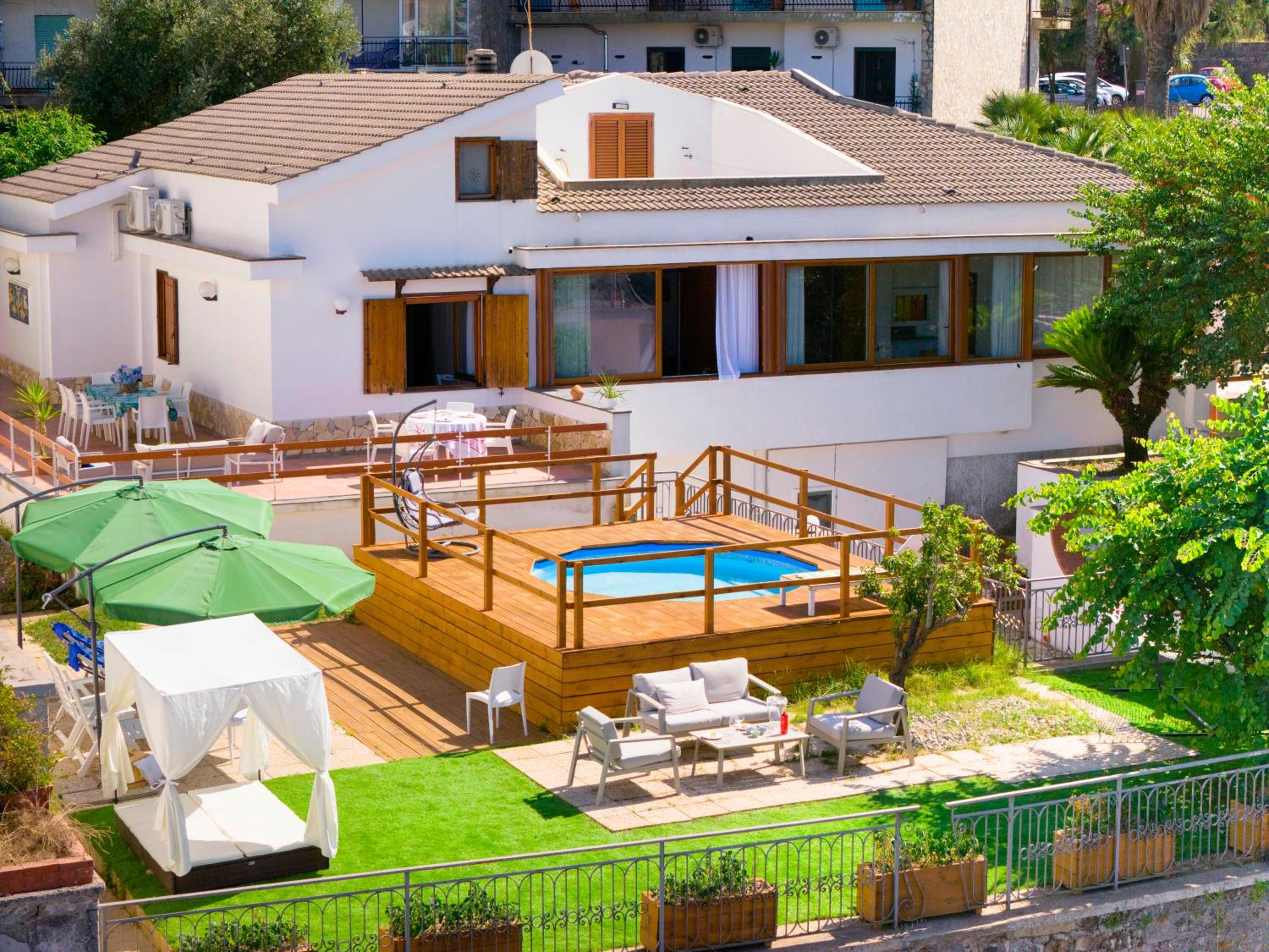 Camera Relax confortevole e riservata in villa photo 2