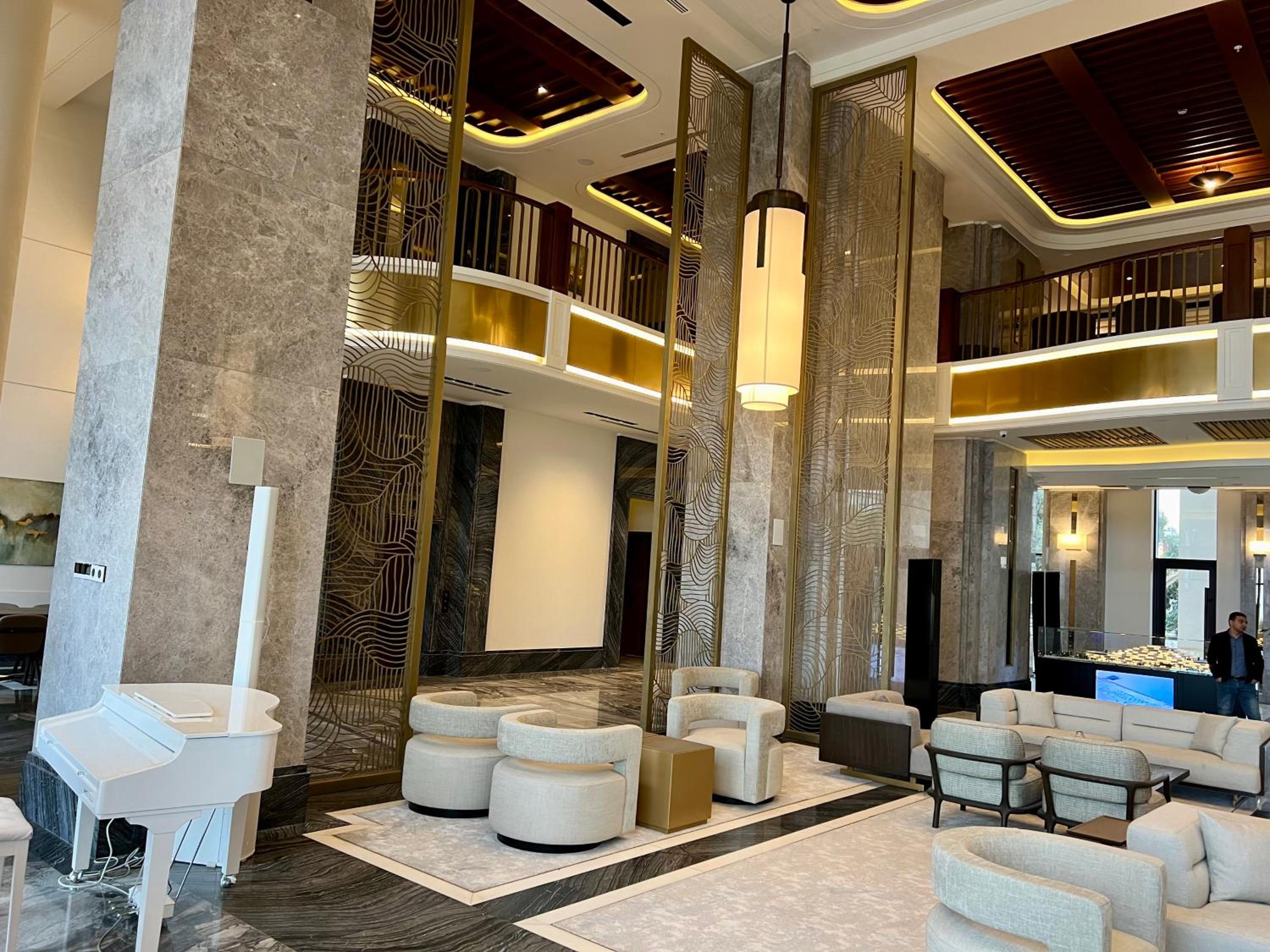 Sea Breez The Grant Hotel Apartment