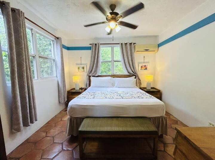 ELM Beach Suites - Property Image 111