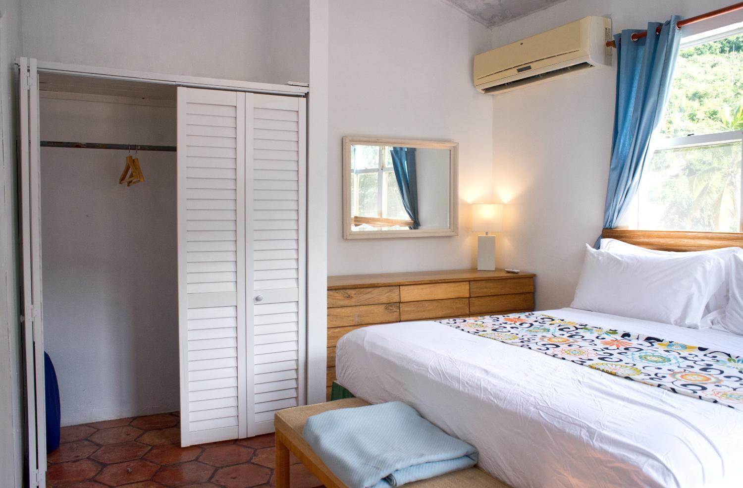 ELM Beach Suites - Property Image 33