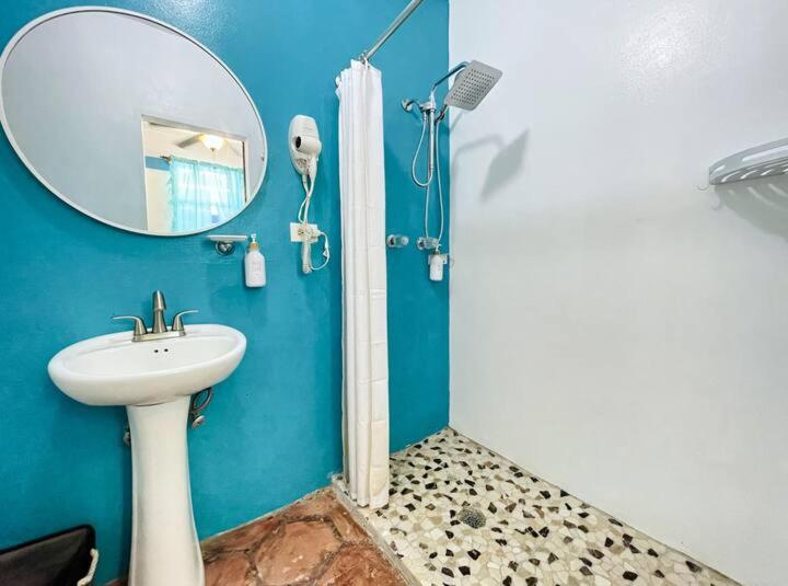 ELM Beach Suites - Property Image 38