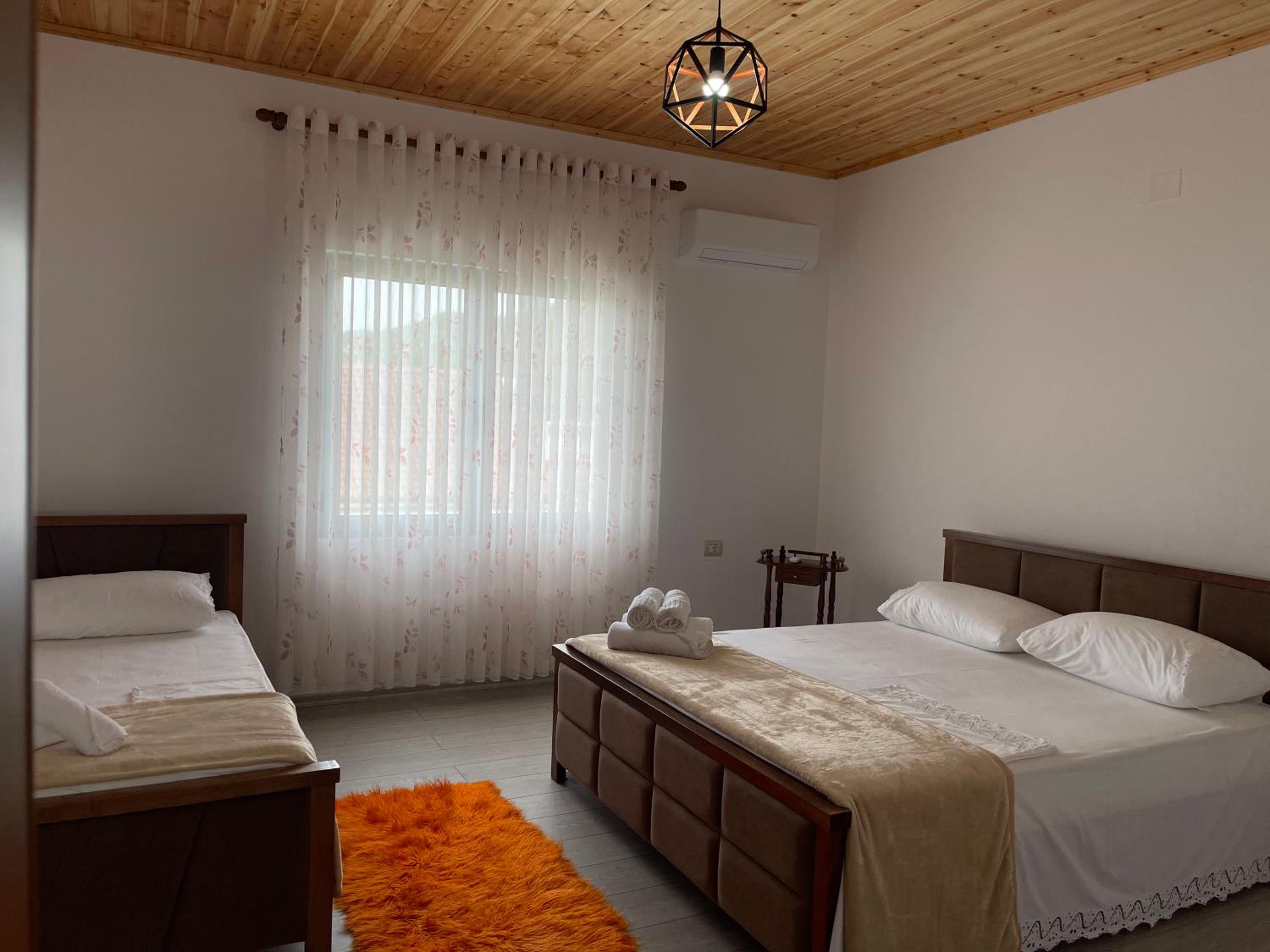Georgemishel Guest House