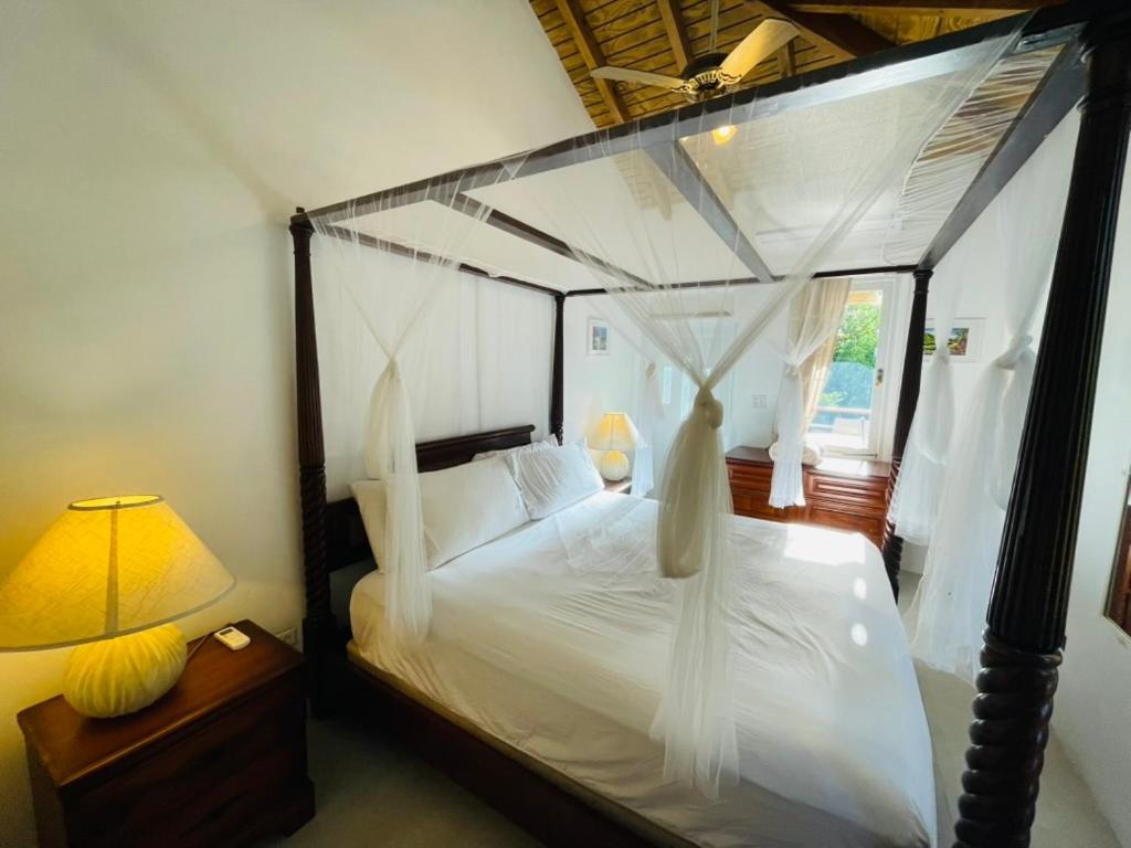 ELM Beach Suites - Property Image 47