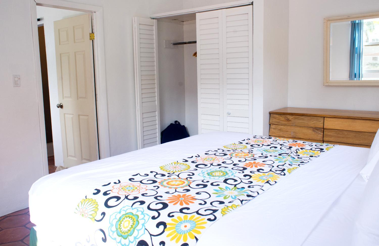 ELM Beach Suites - Property Image 93