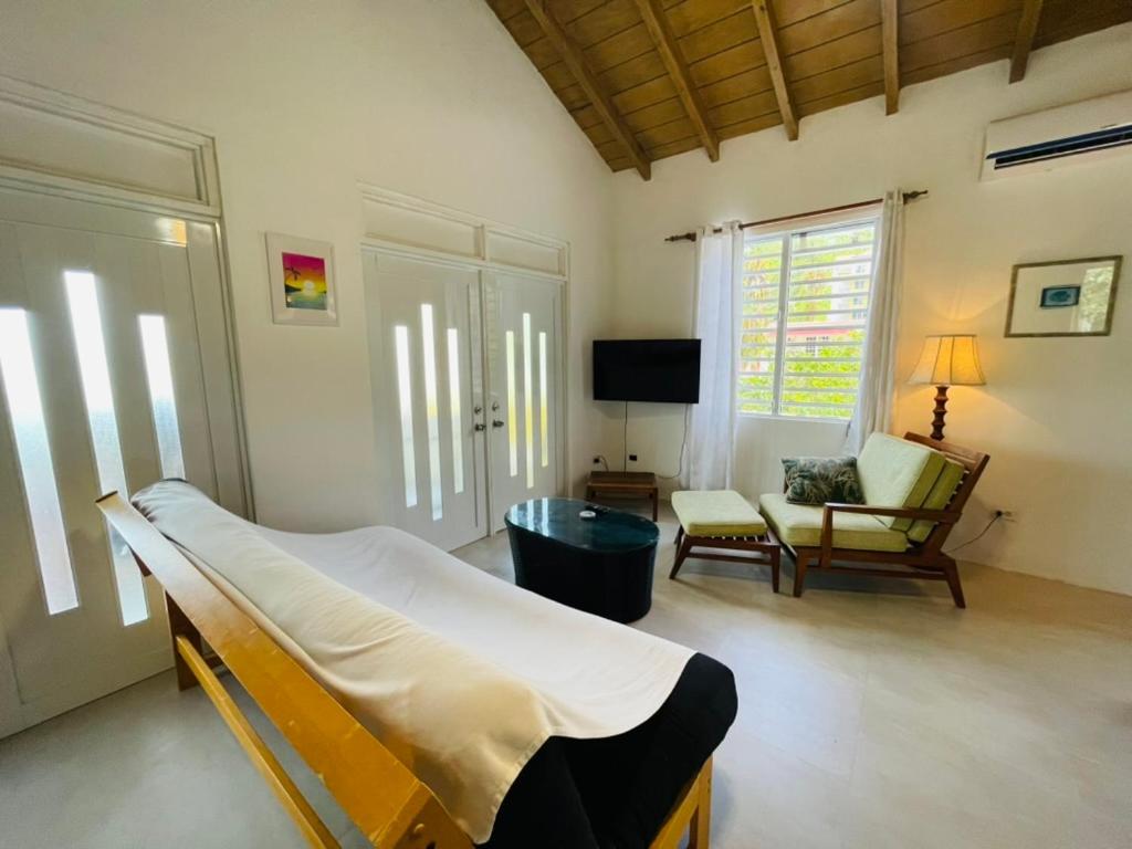 ELM Beach Suites - Property Image 107