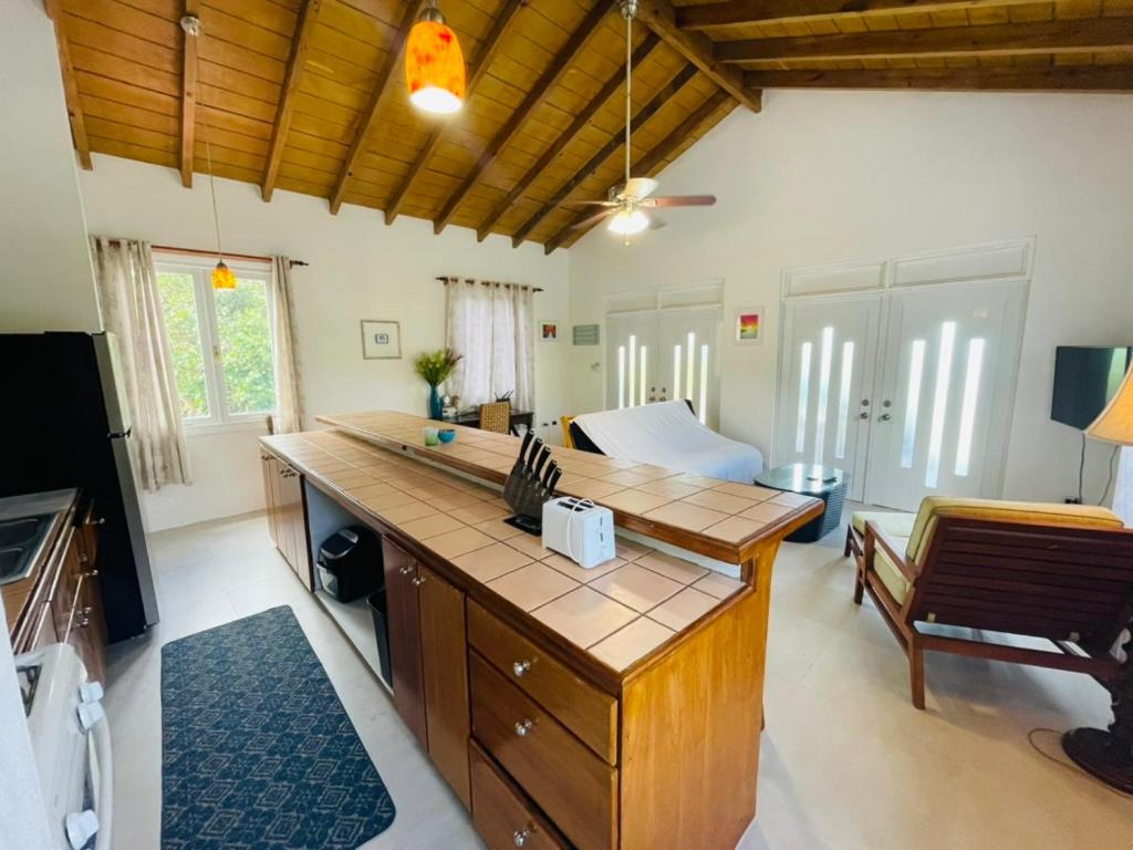 ELM Beach Suites - Property Image 108