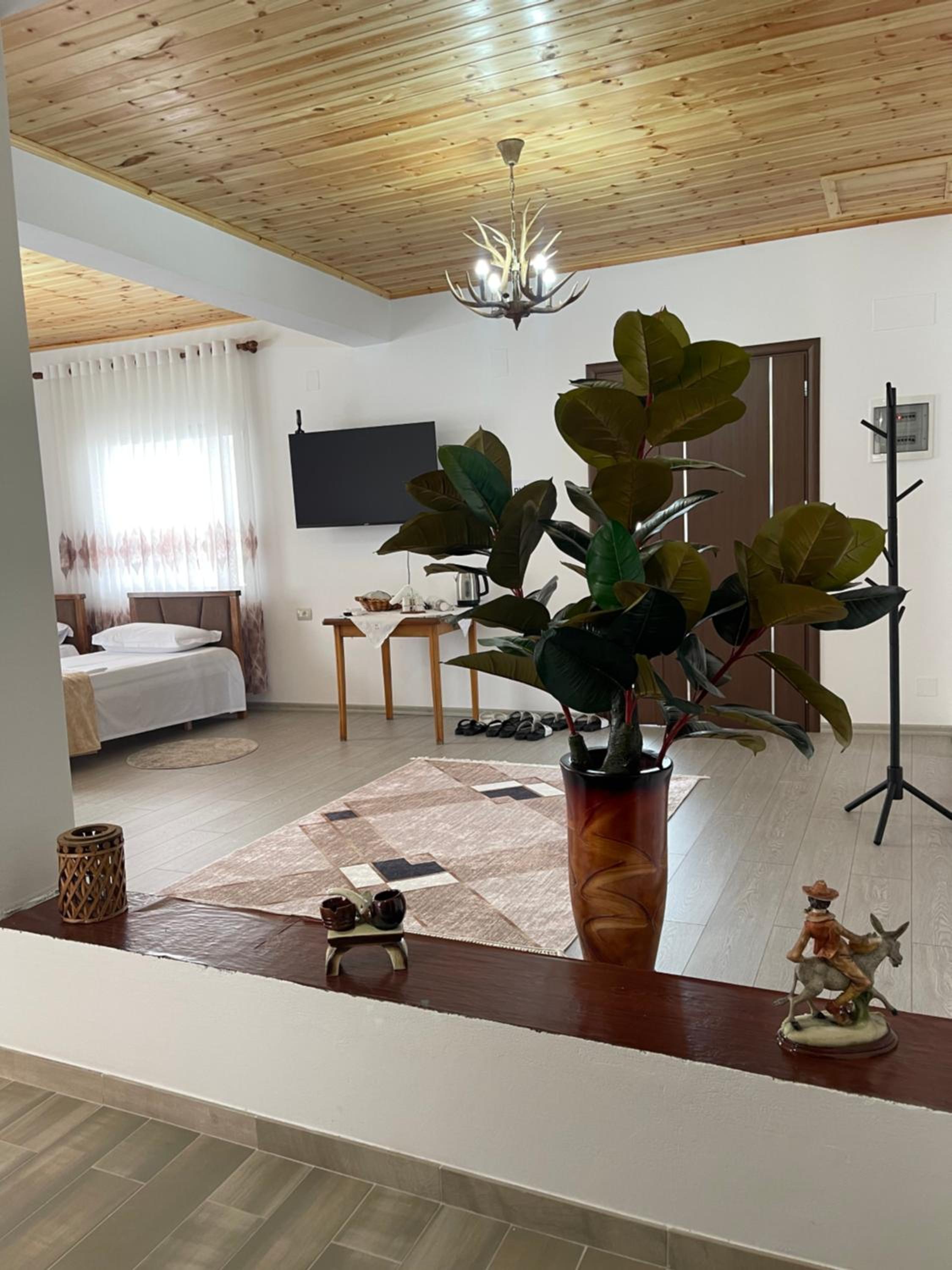 Georgemishel Guest House