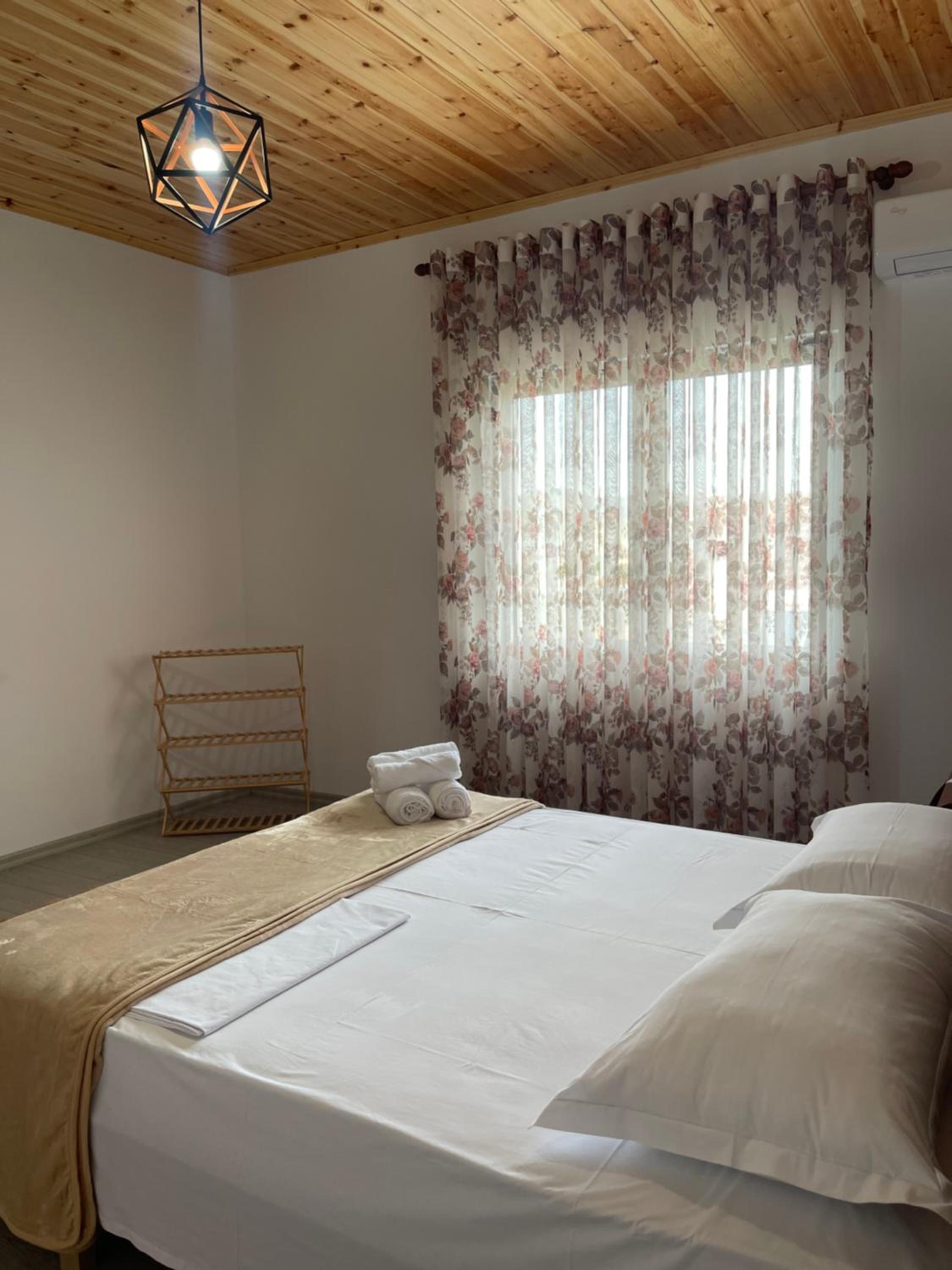 Georgemishel Guest House
