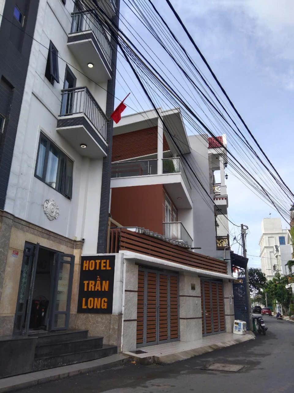 Hotel Trần Long