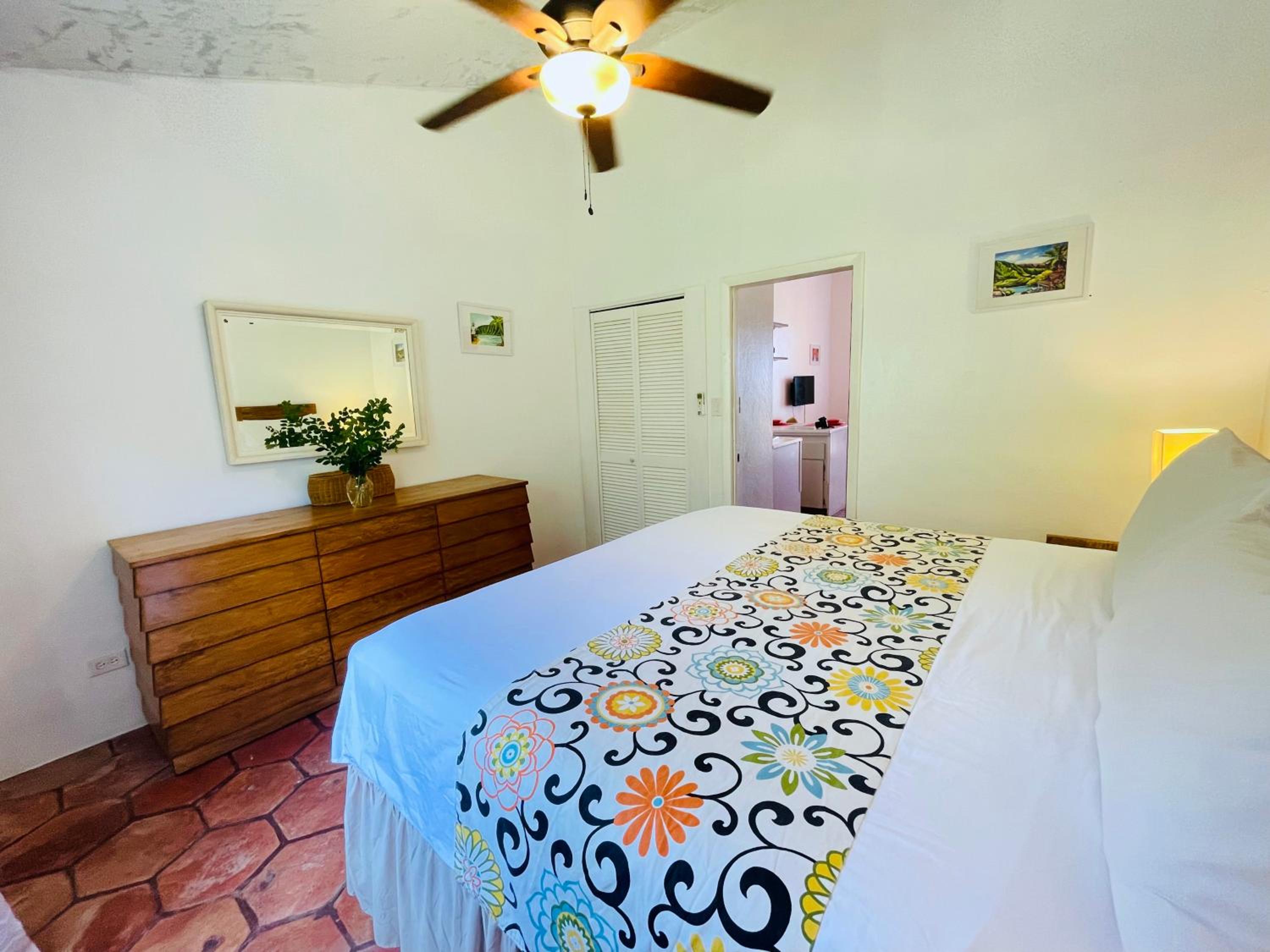 ELM Beach Suites - Property Image 6