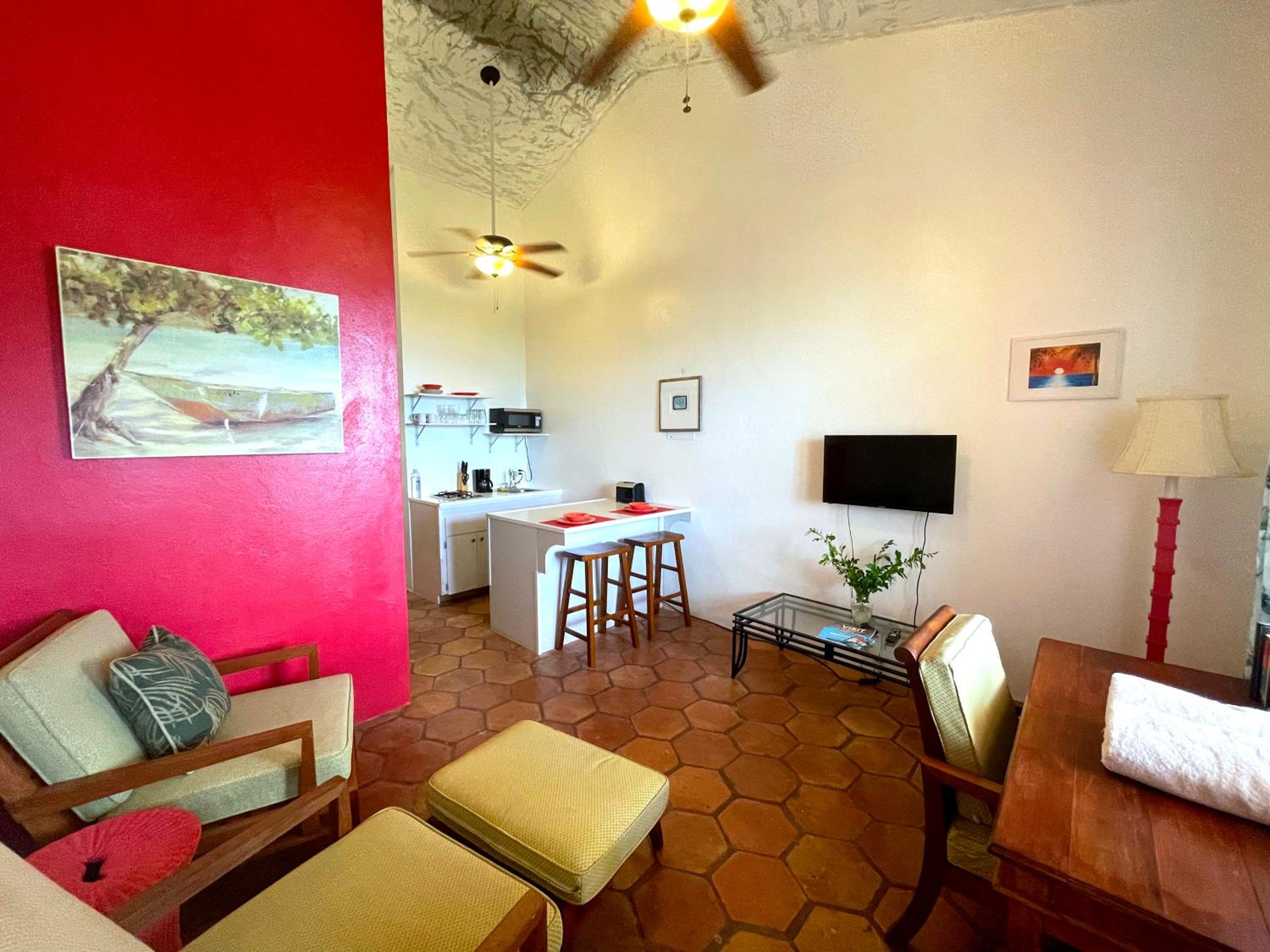 ELM Beach Suites - Property Image 18