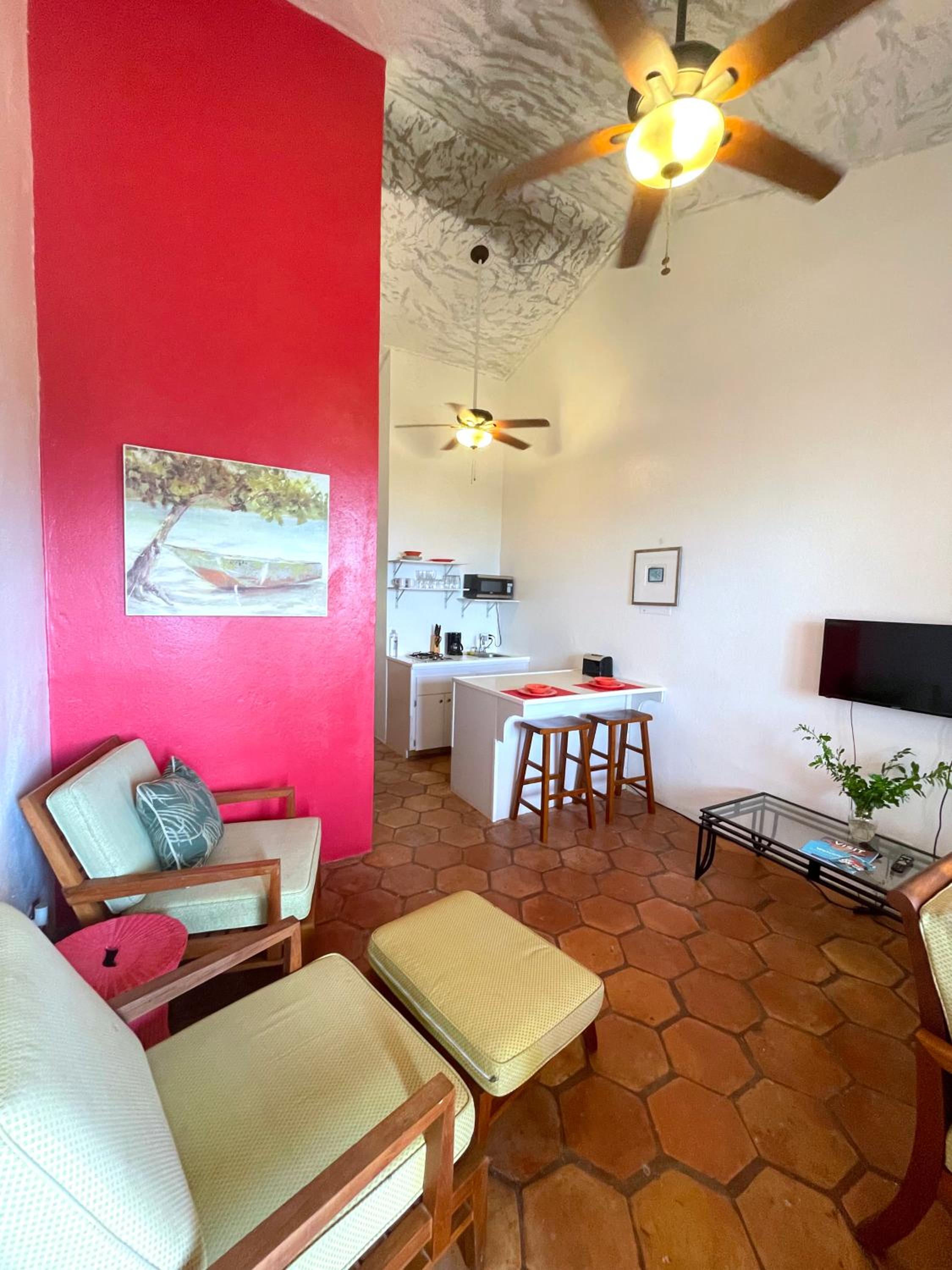 ELM Beach Suites - Property Image 19