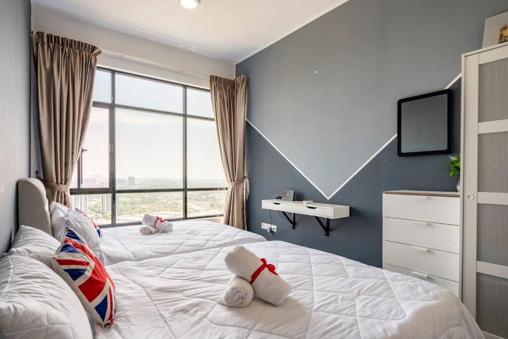 Molek Regency City View 6Pax Netflix