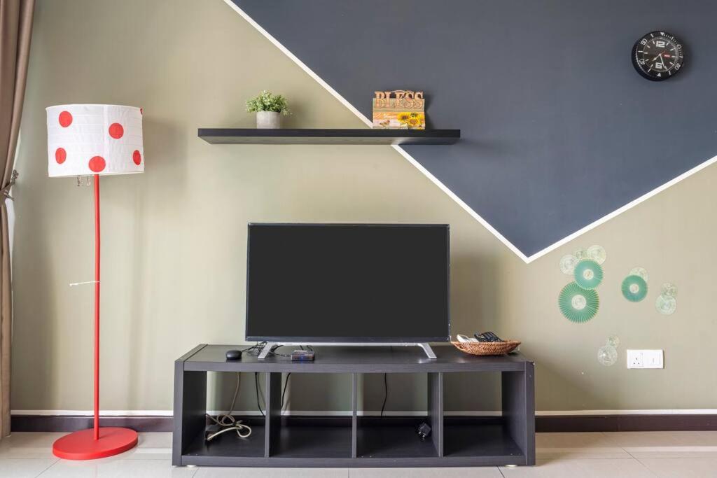 Molek Regency City View 6Pax Netflix