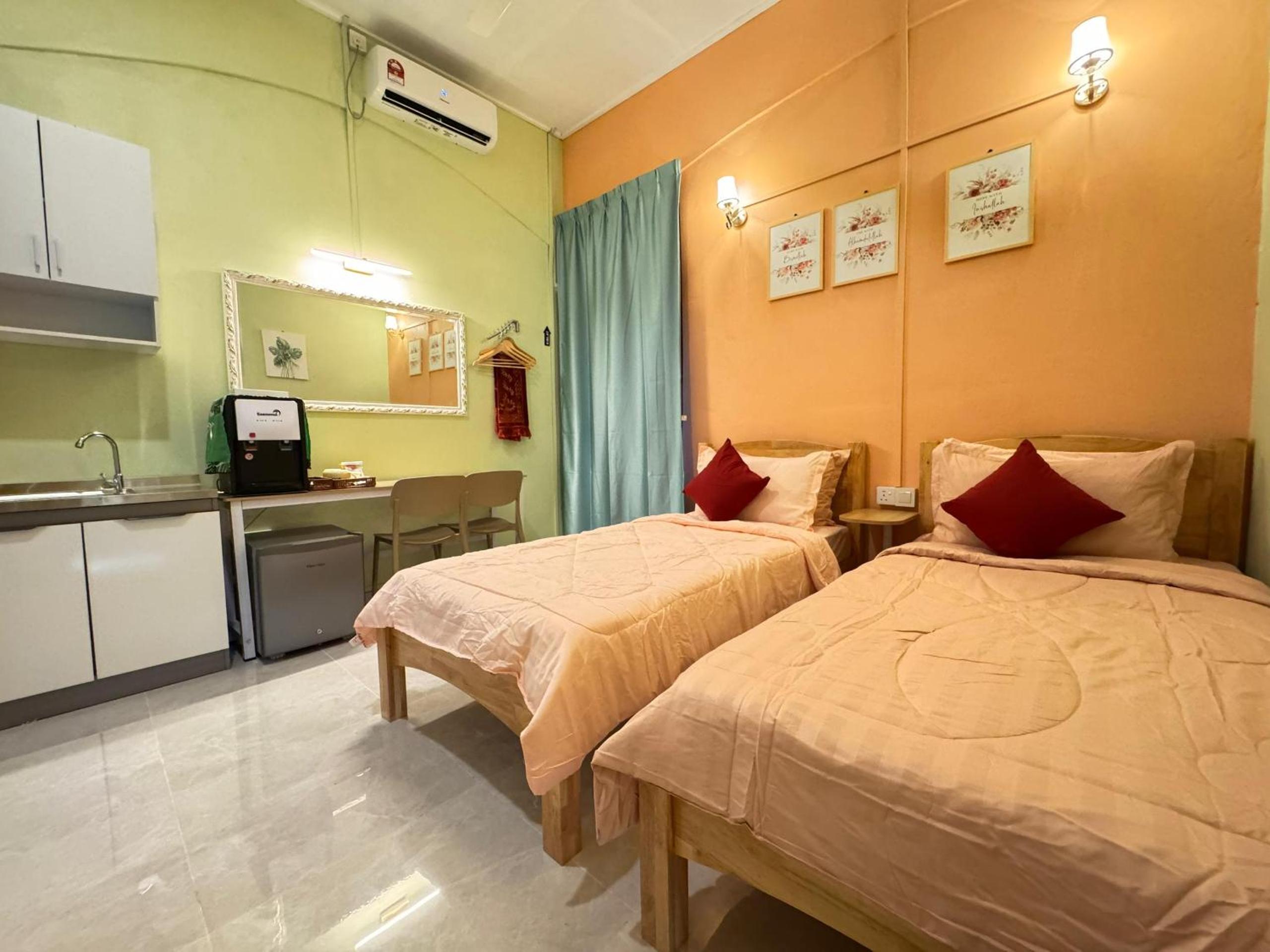 Seri Idaman Room and Studio - MusIim Only photo 4