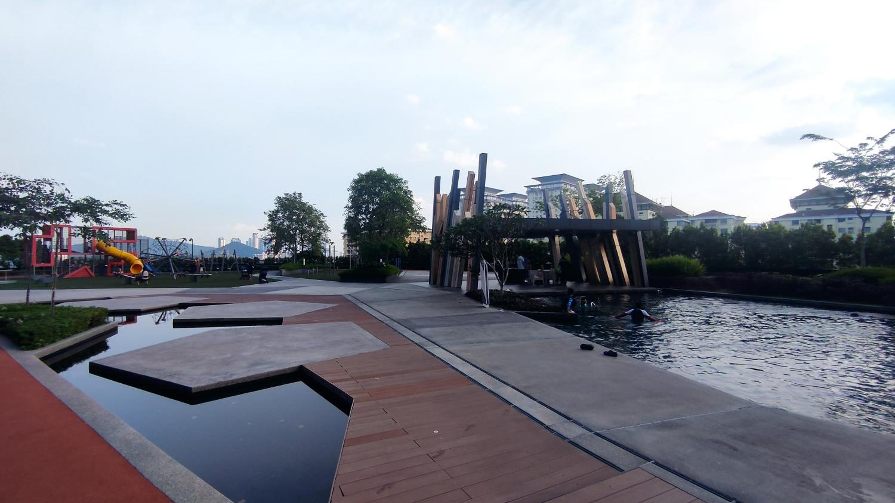cloud ridge Kl East Mall suite