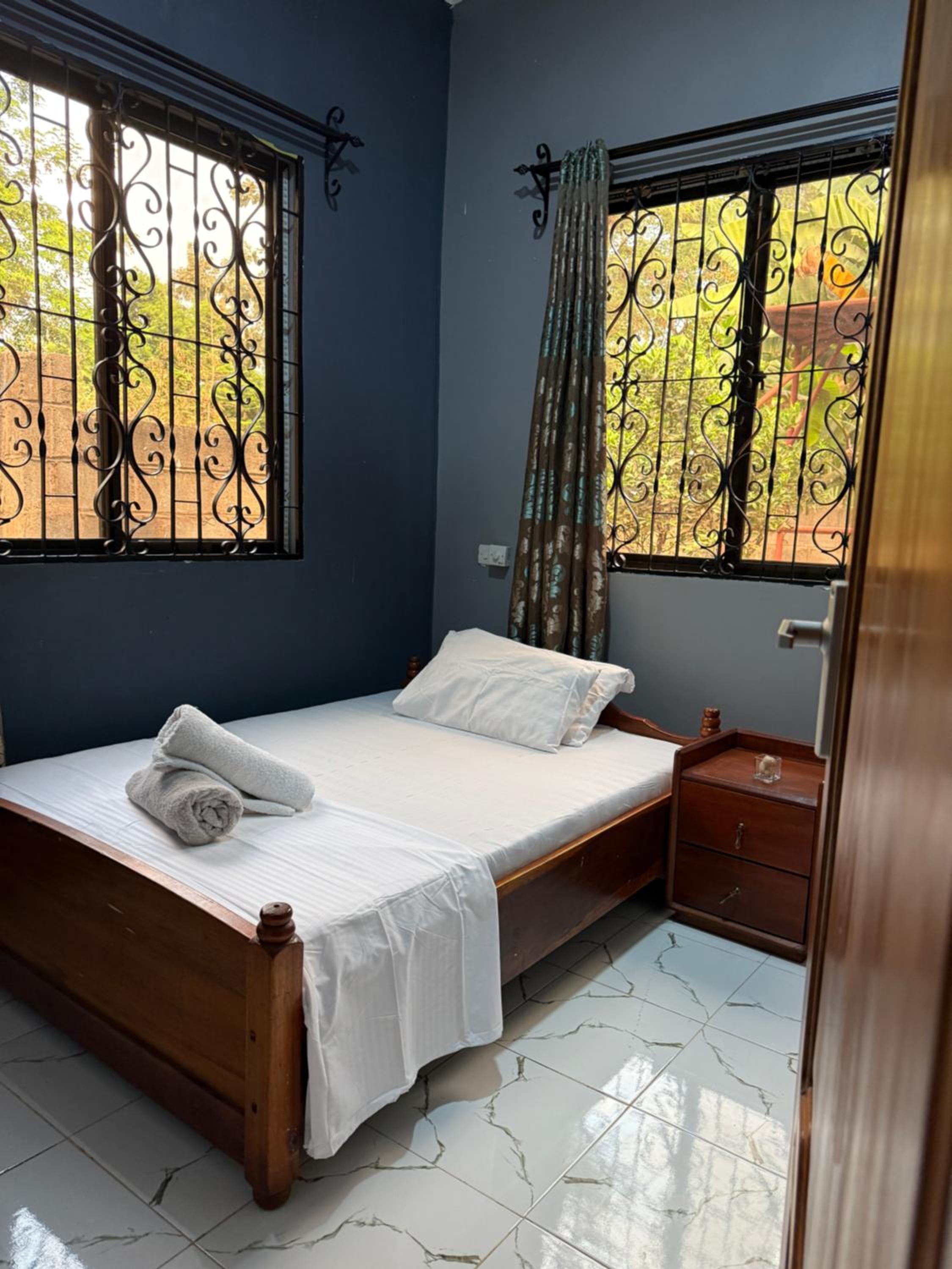 Dolly's Private Cottage Moshi view 4