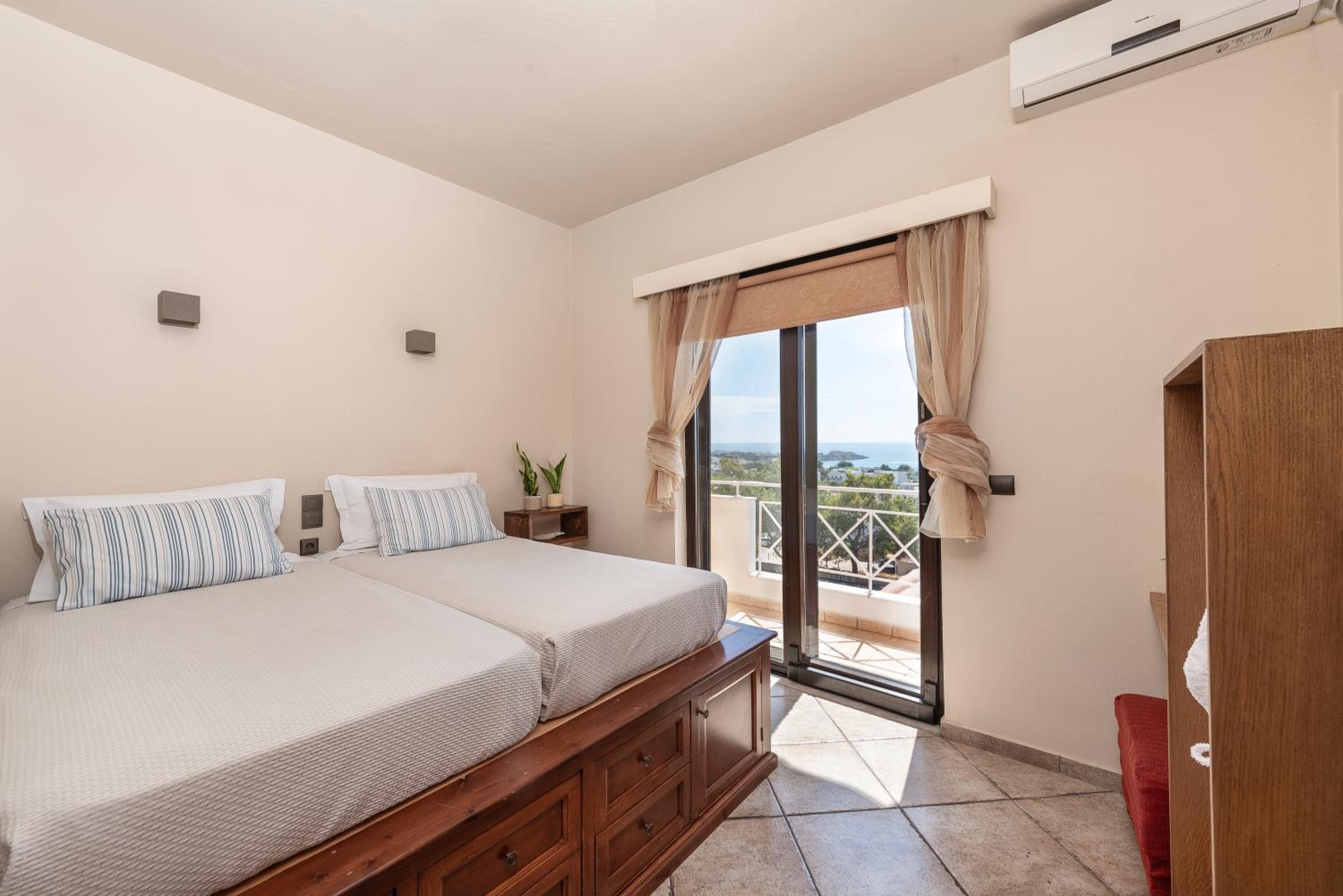 Blue Vision Luxury House photo 2