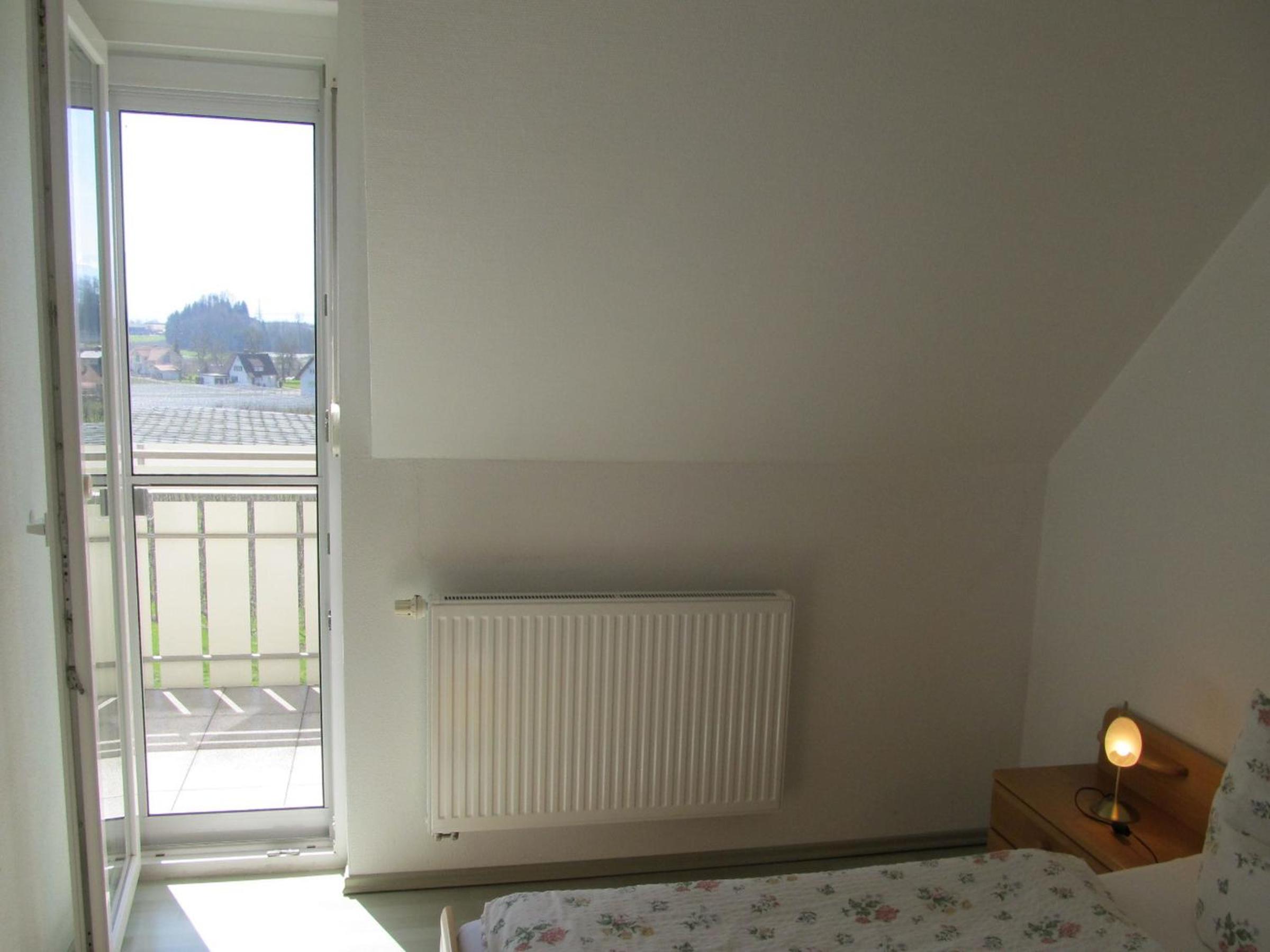 Photo 51