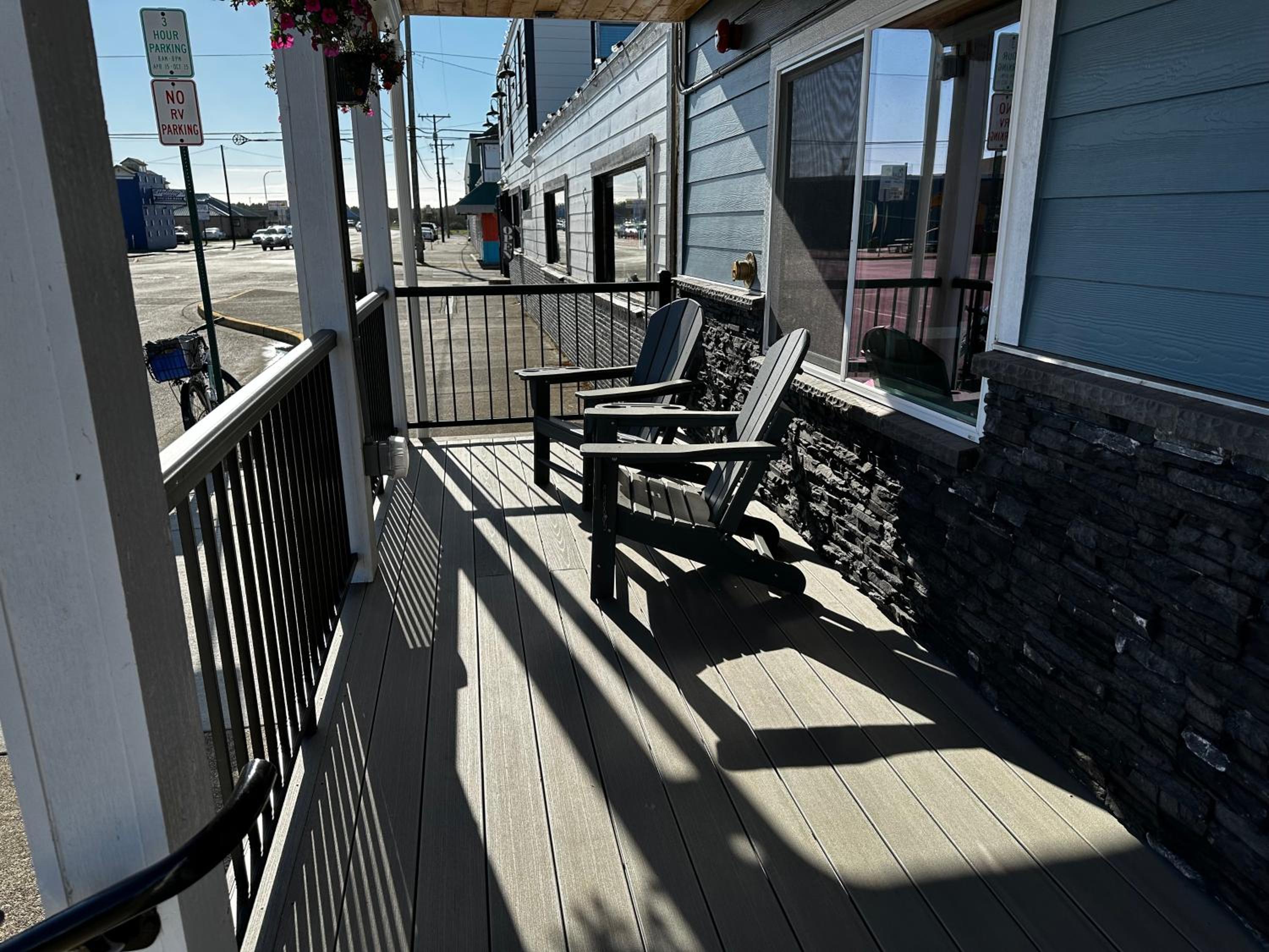 Dock Street Inn view 5