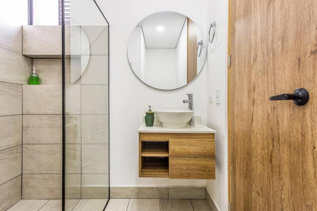 Apartamento Lujoso cerca del Estadio Piso 6to