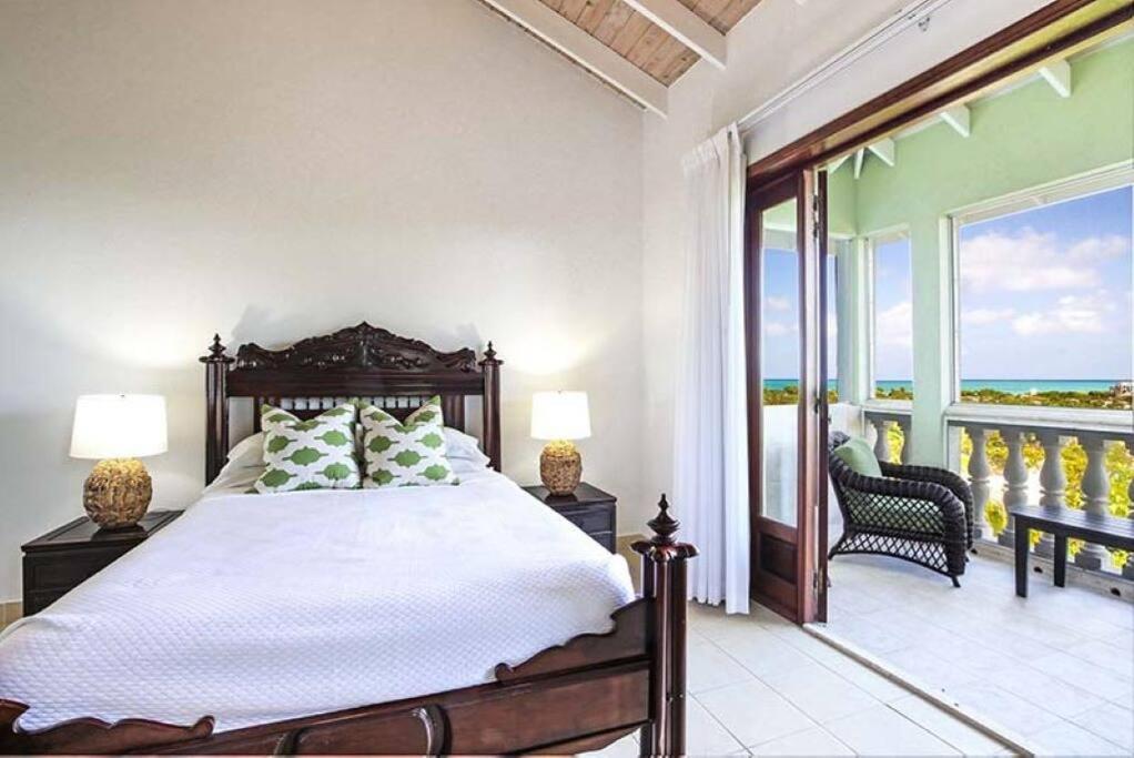 Pelican Paradise Villa - Leeward Beach - Property Image 9