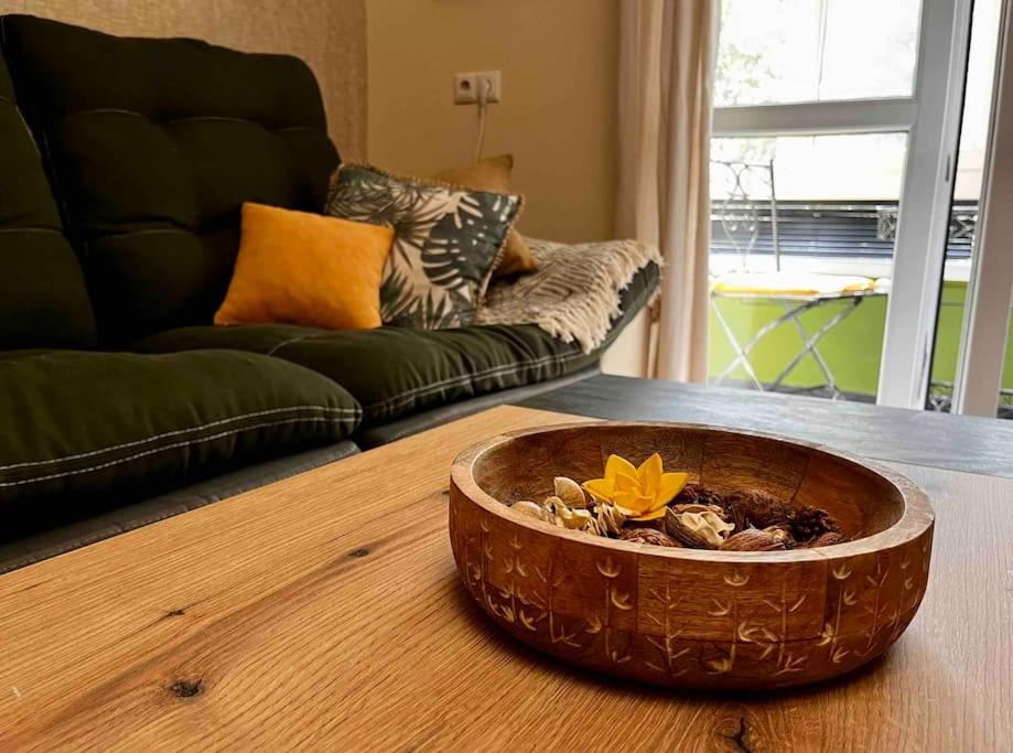 Cozy 2BR Oasis in Central Burgas