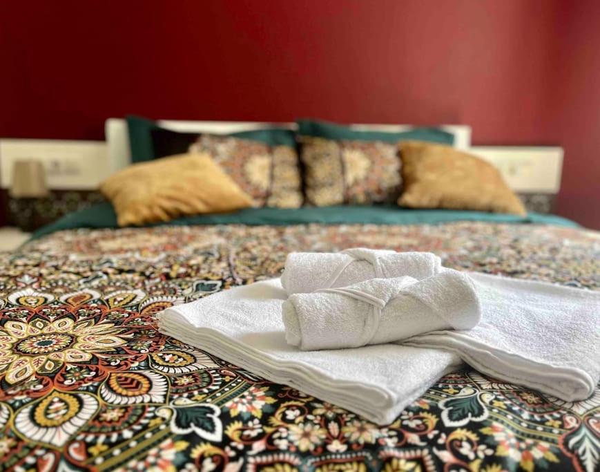 Cozy 2BR Oasis in Central Burgas