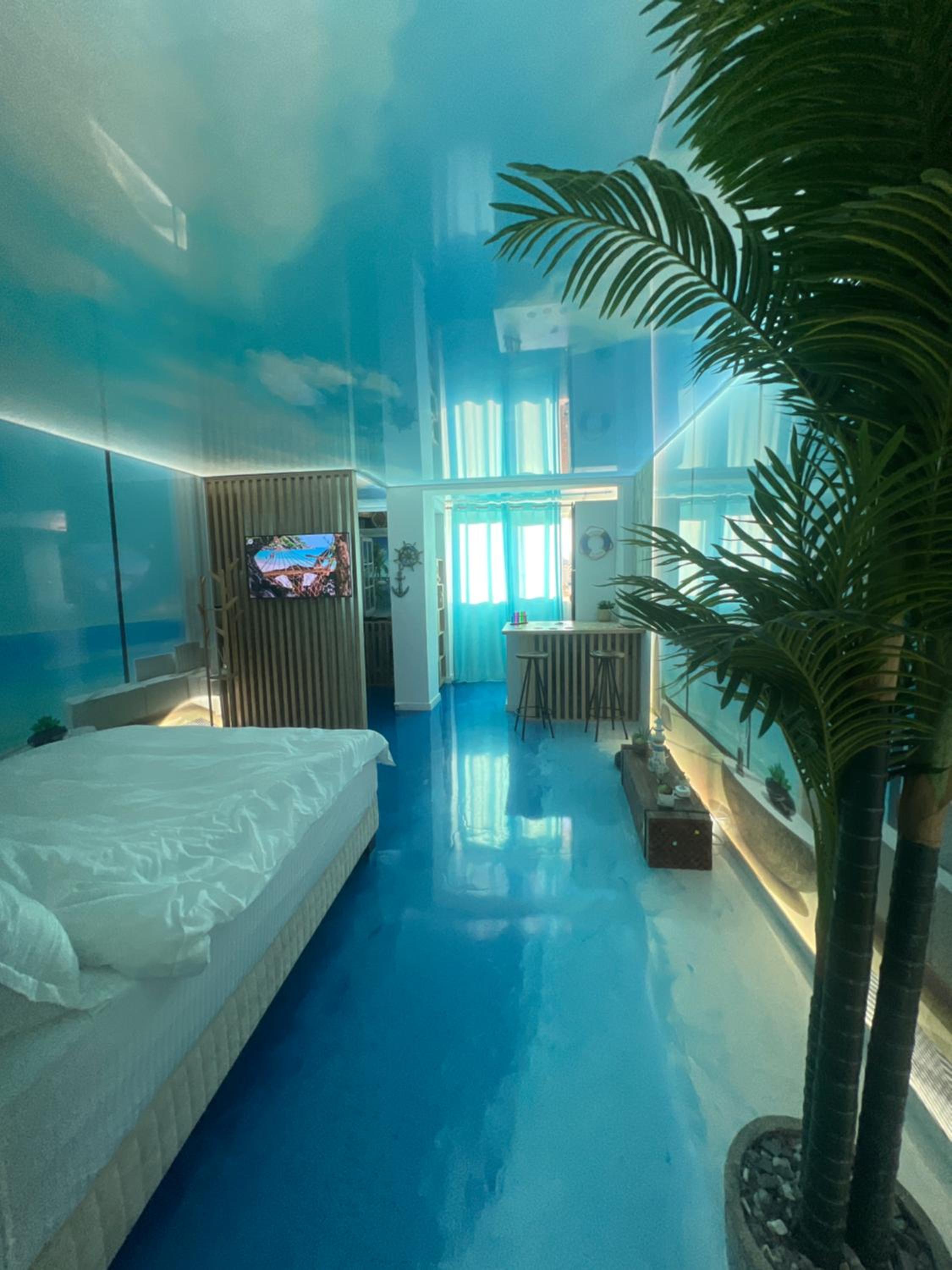 hotel room