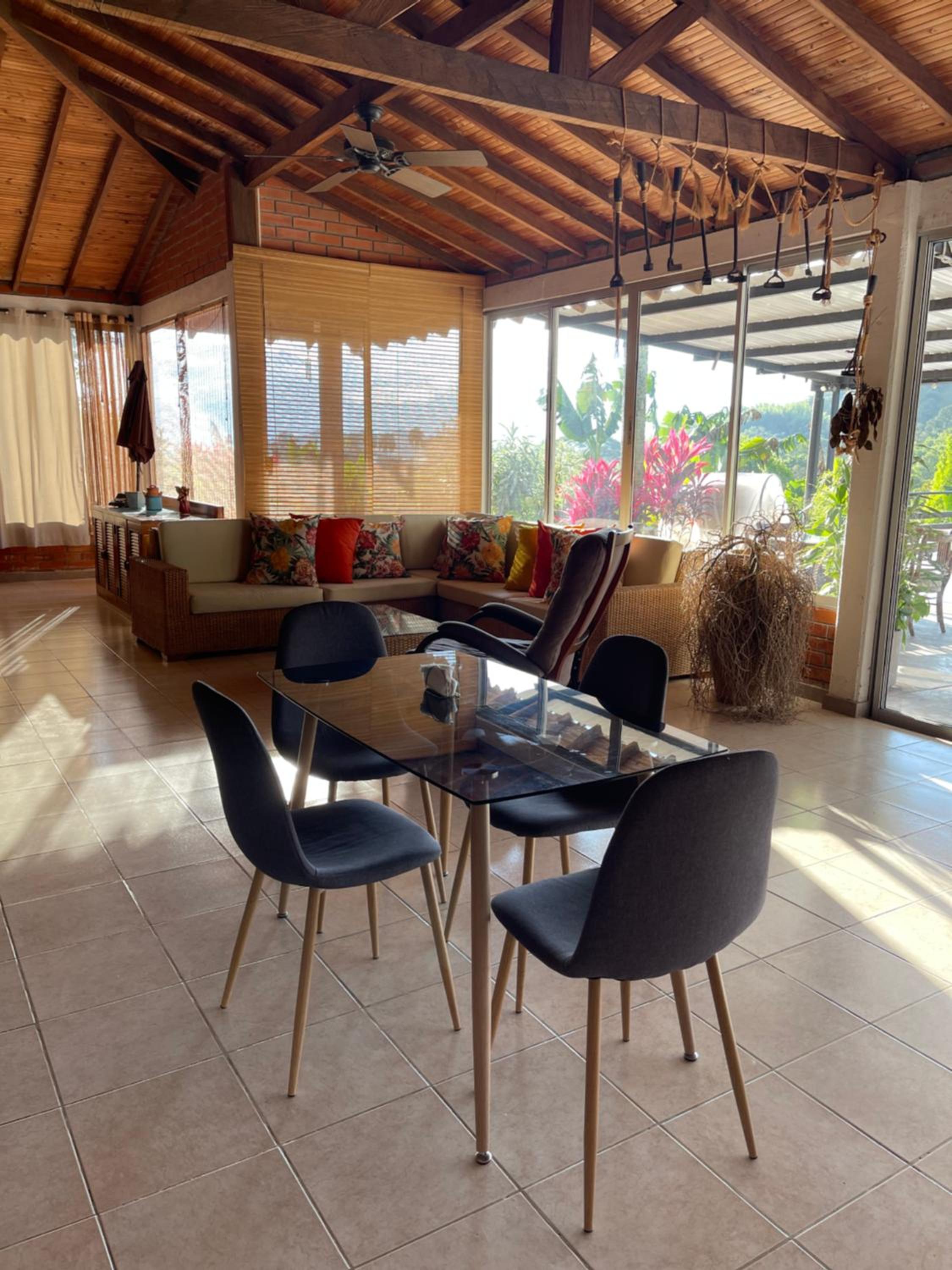 Finca Villa Sofía, sector combia, 15 minutos de Pereira