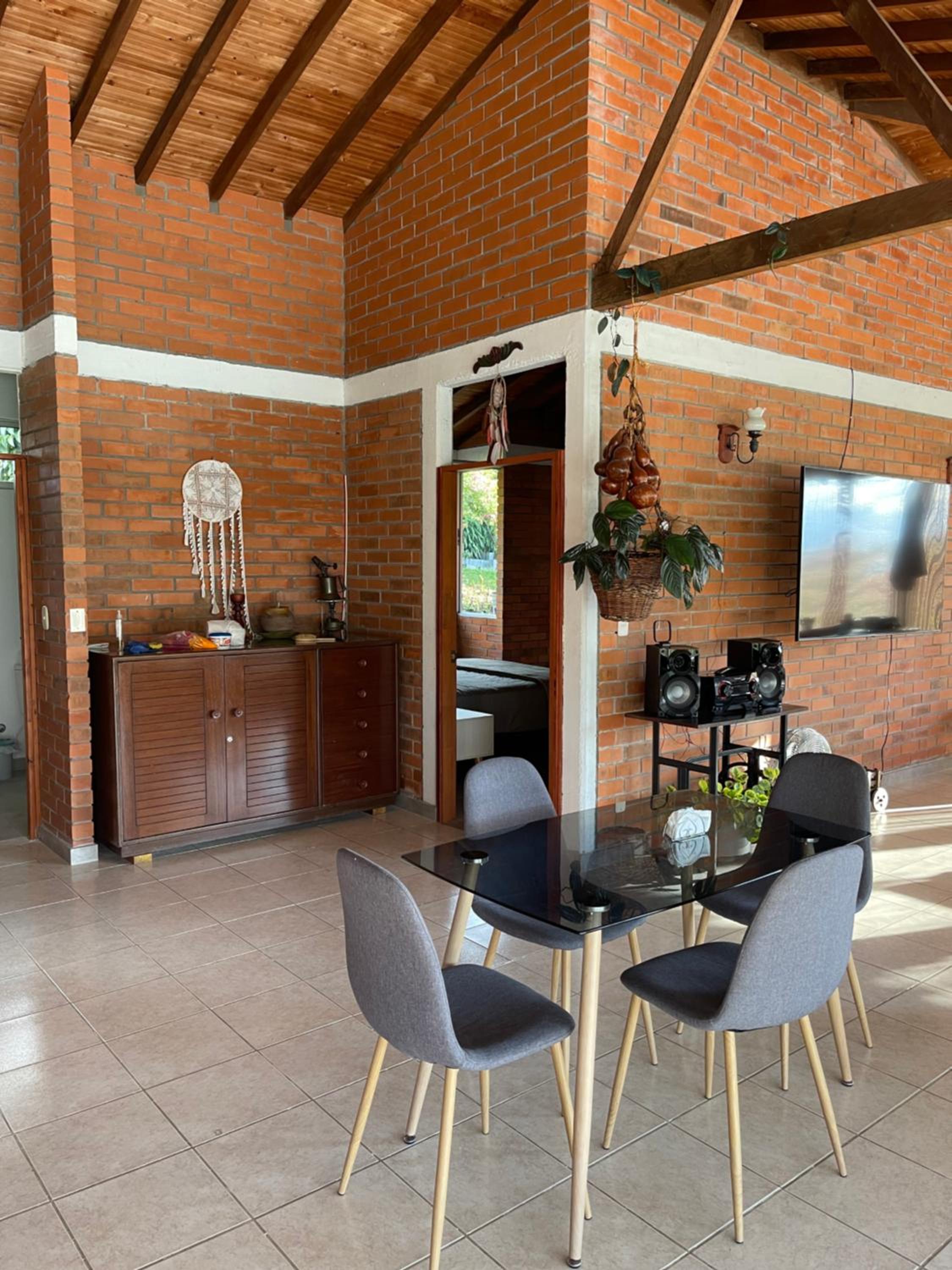 Finca Villa Sofía, sector combia, 15 minutos de Pereira