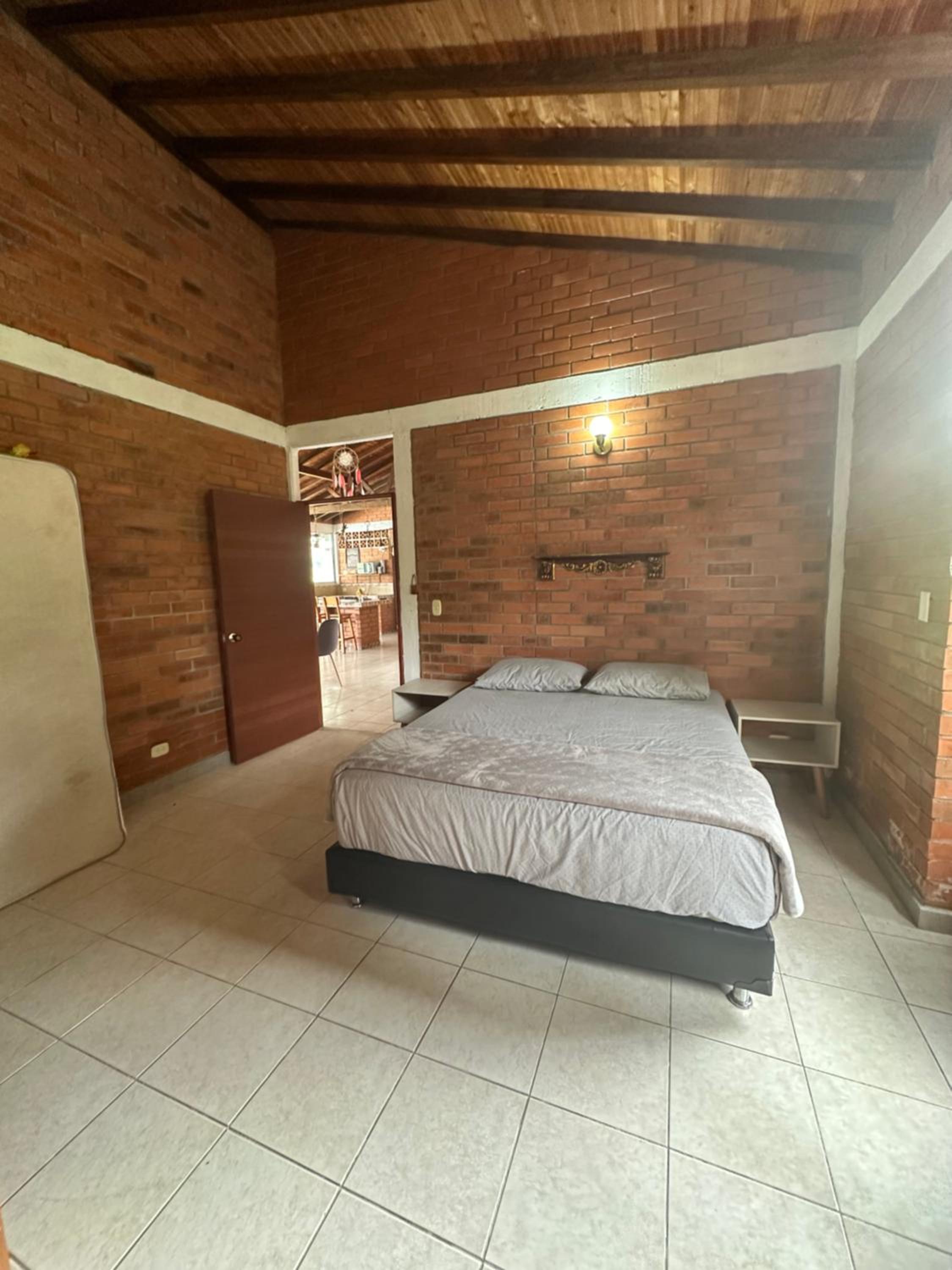 Finca Villa Sofía, sector combia, 15 minutos de Pereira