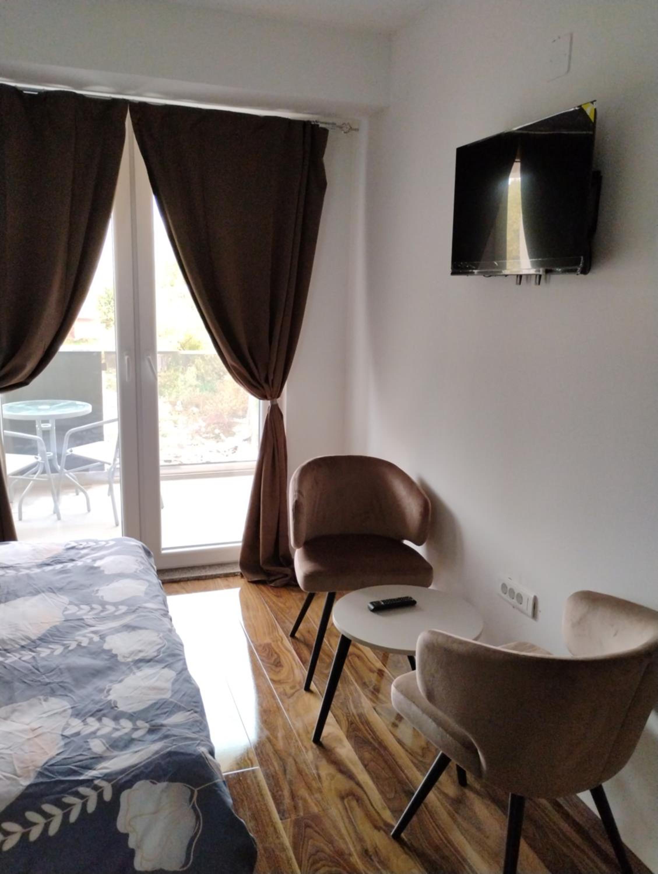 Twins Apartment