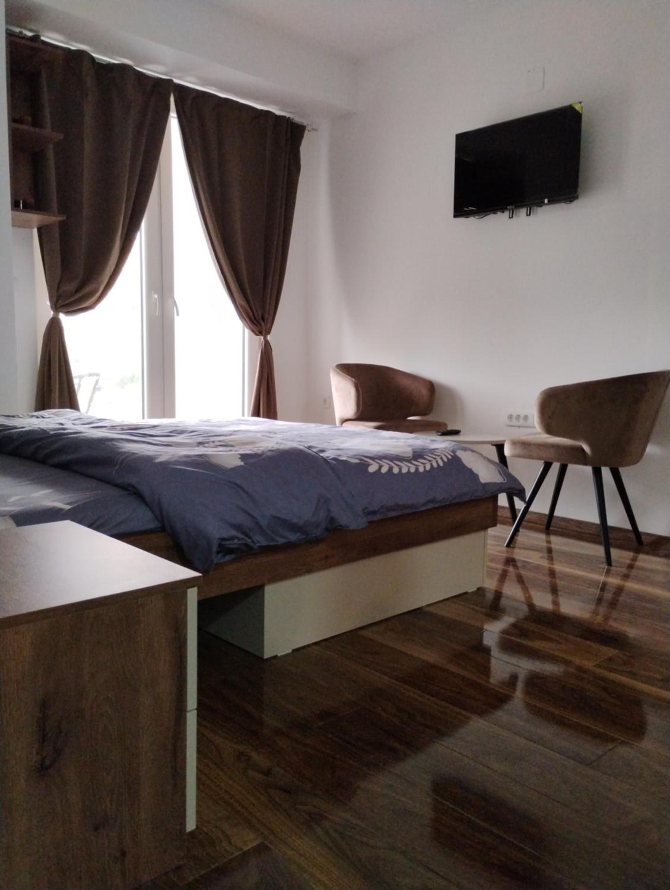 Twins Apartment
