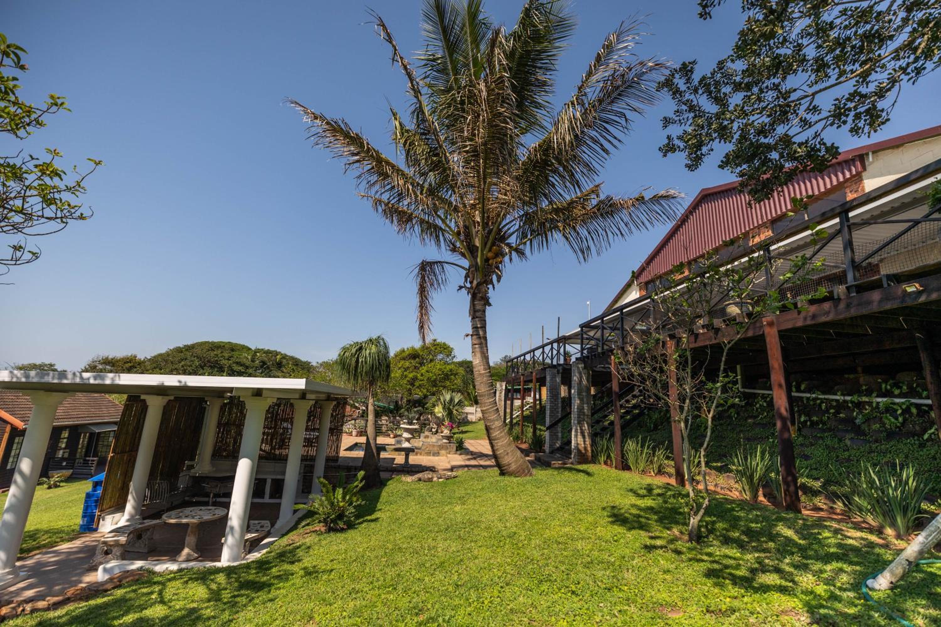 Beautiful ocean view guest house view 3
