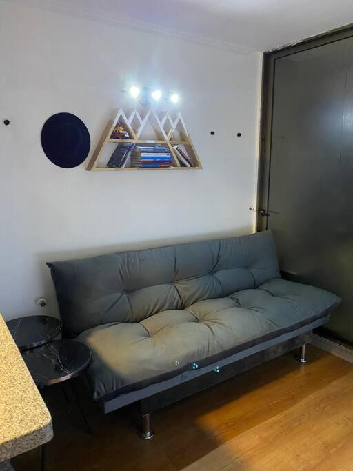 Céntrico departamento Santiago 1122