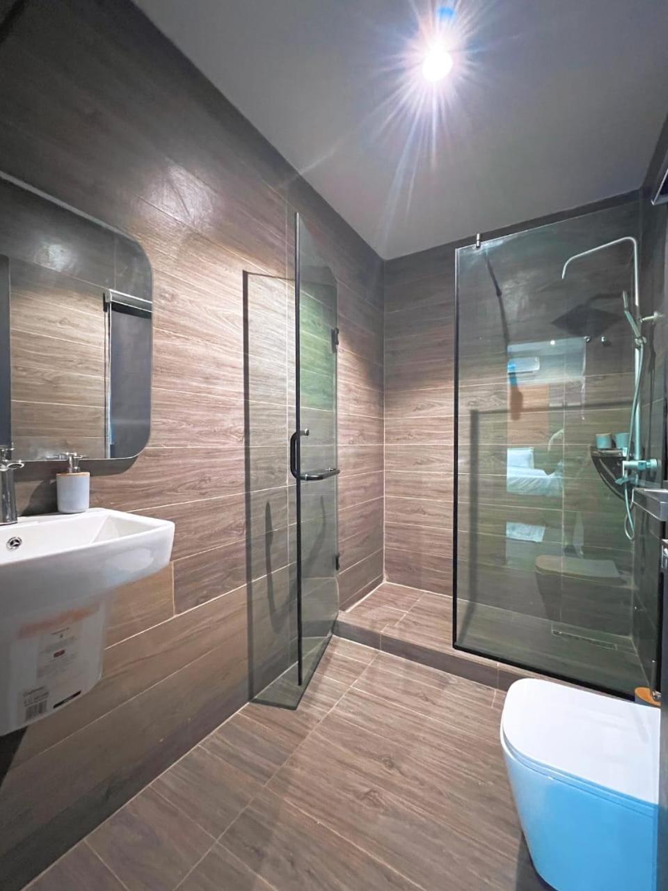 Citiscape Apartment view 4