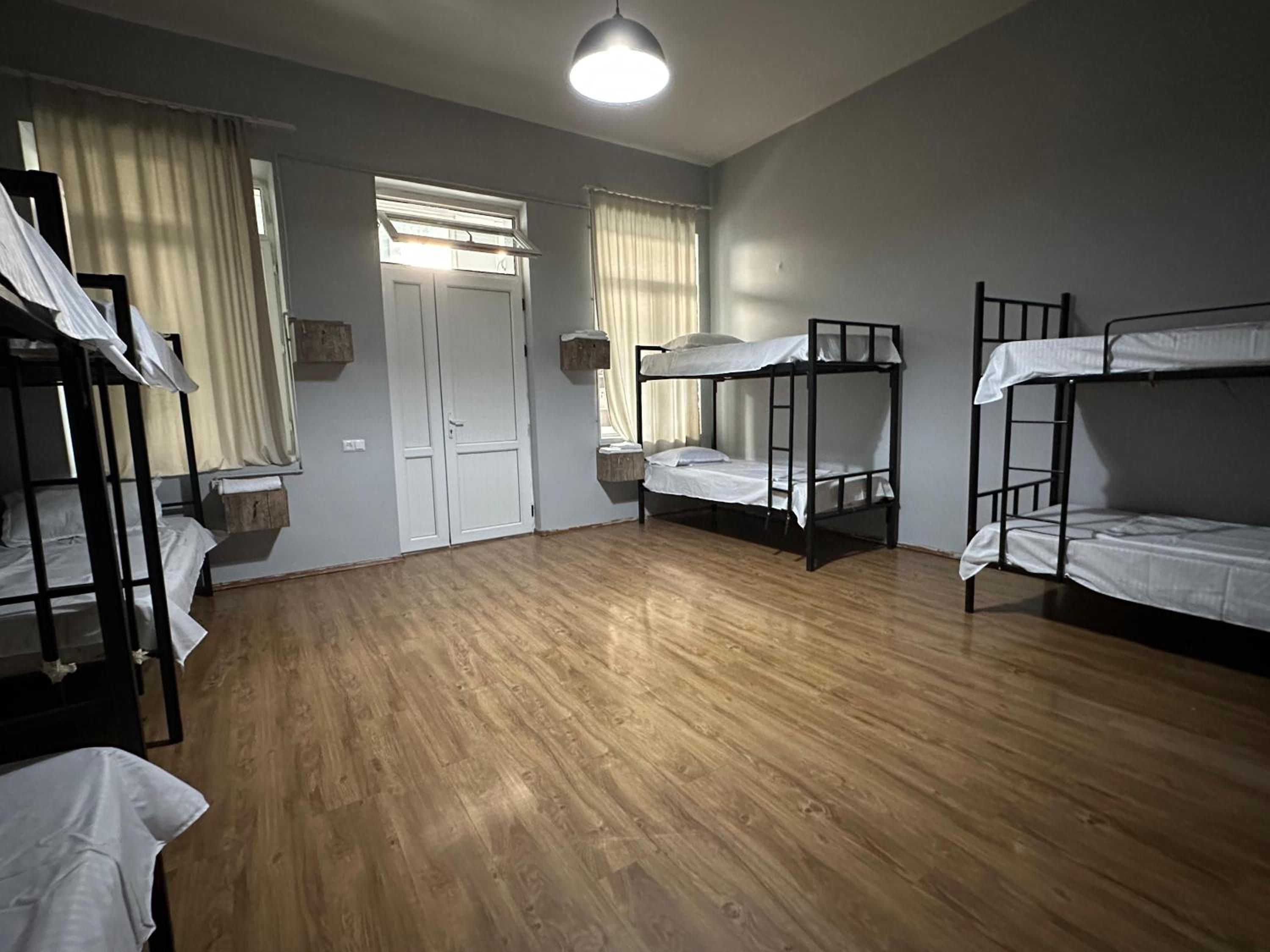 Pasteur Hostel