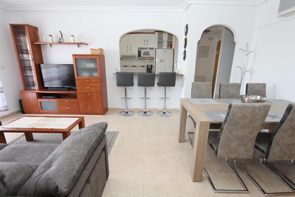 Great 3 bedroom penthouse in a lovely community photo 4