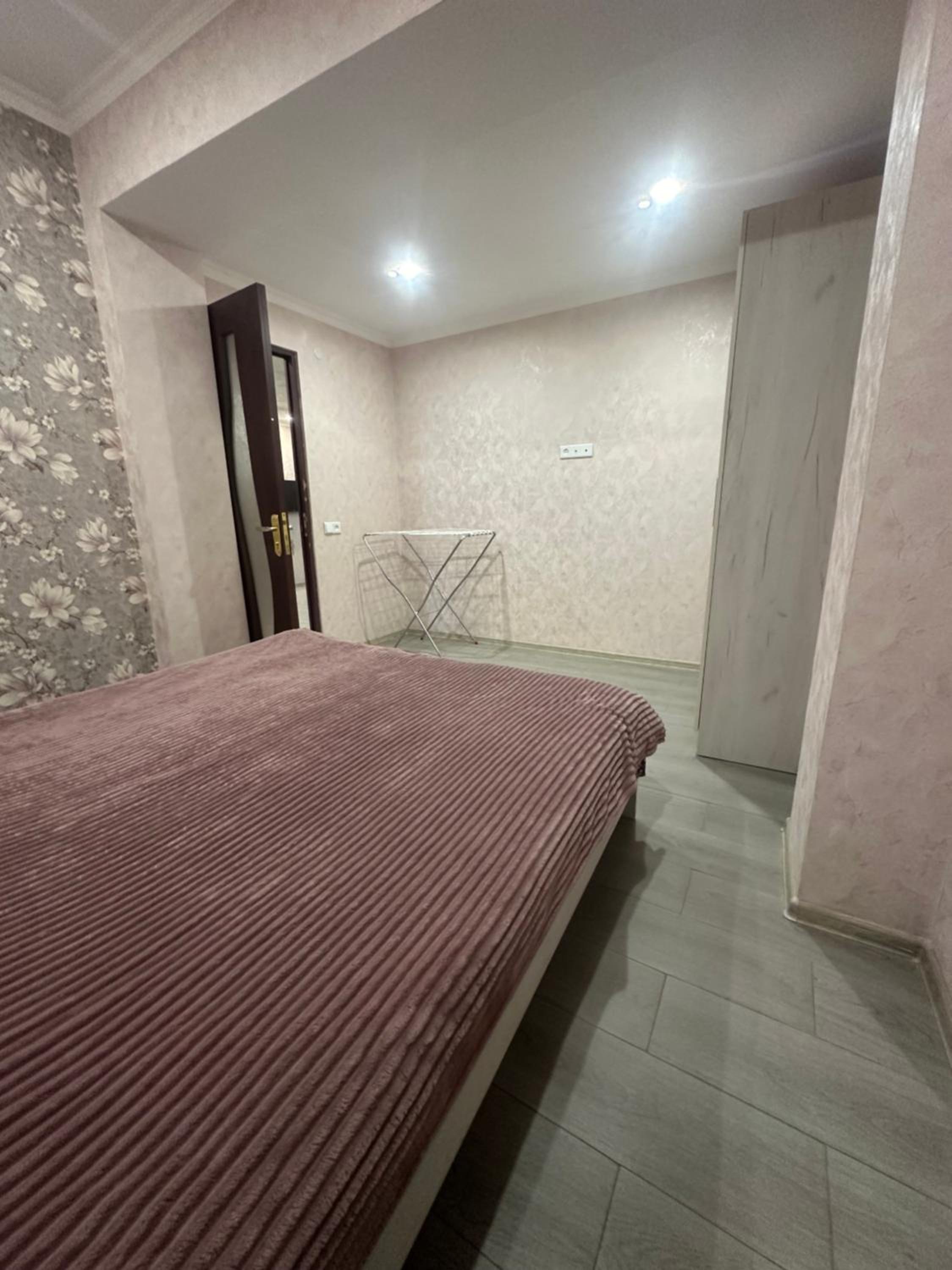 Artashat House