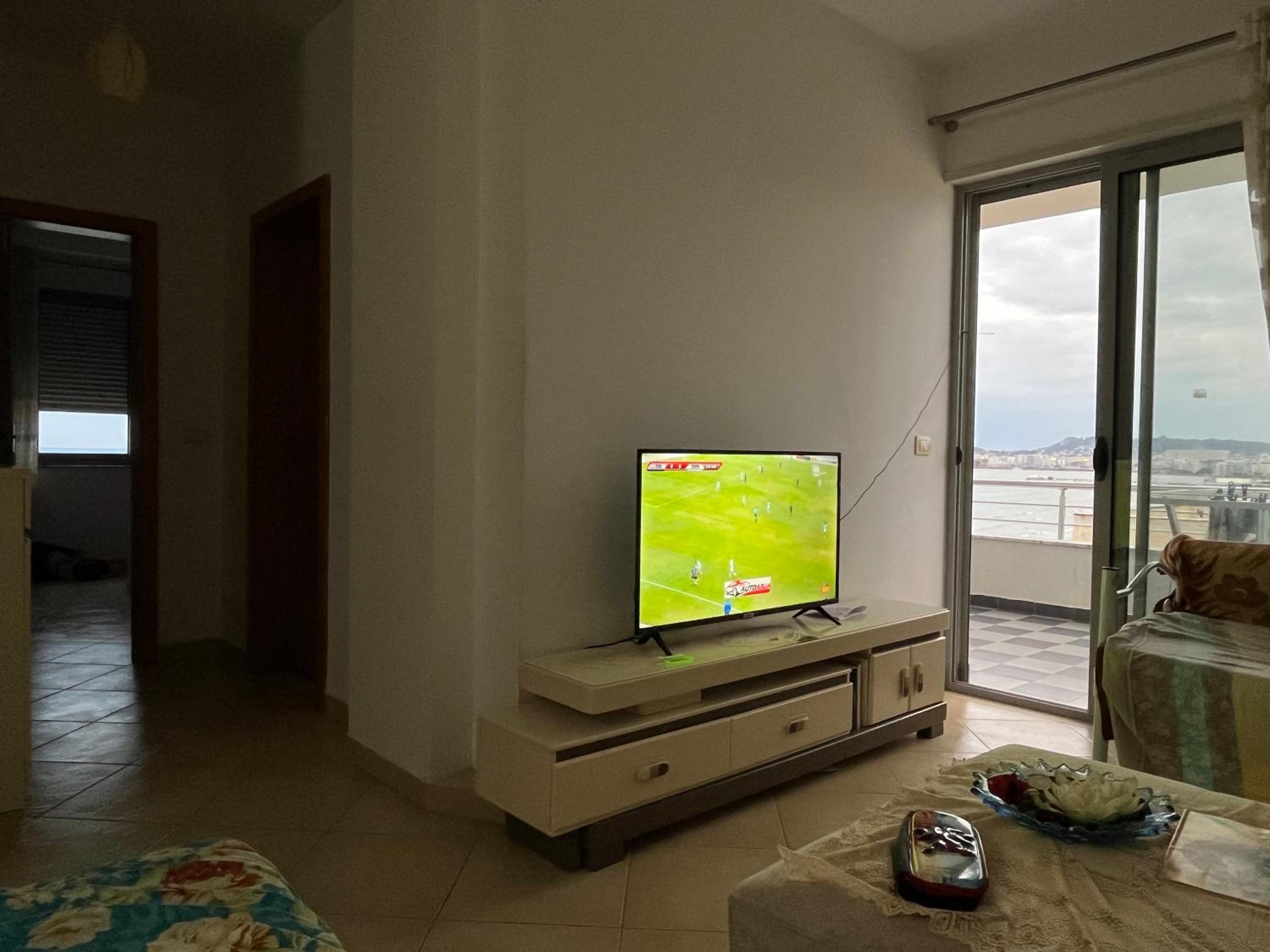 Sun, Sea and Serenity - Beachfront Apt with Sunset Views and Soothing Waves